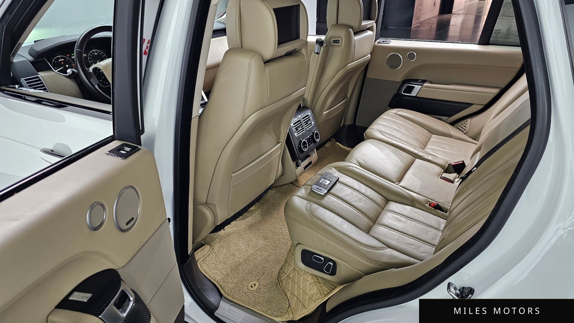Land Rover Range Rover 2015 — миниатюра 11