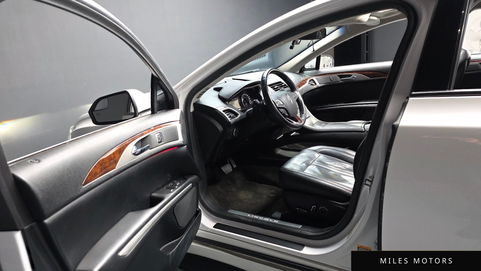 Lincoln MKZ 2015 — миниатюра 10