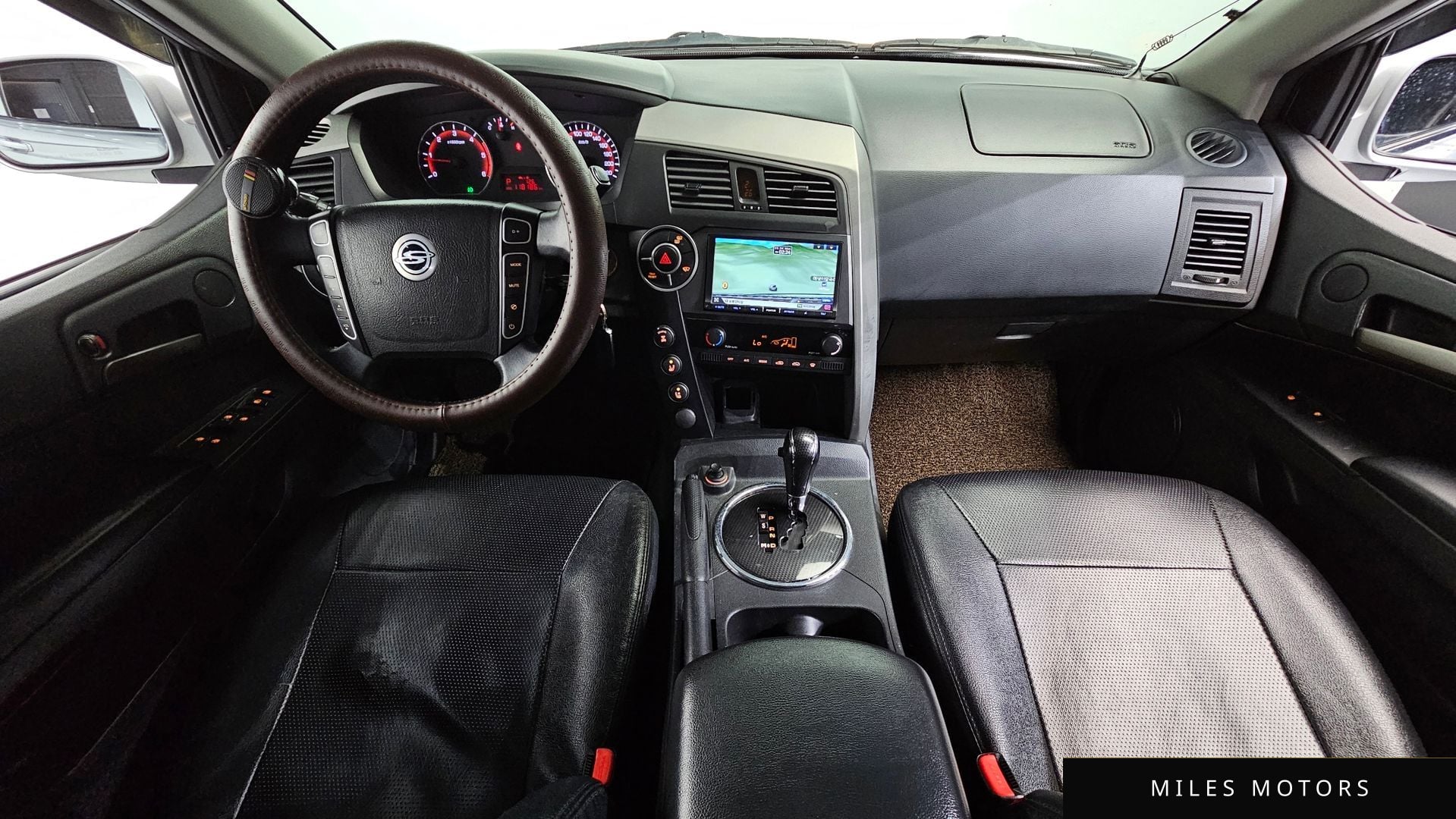 KG Mobility KORANDO 2014 — миниатюра 7
