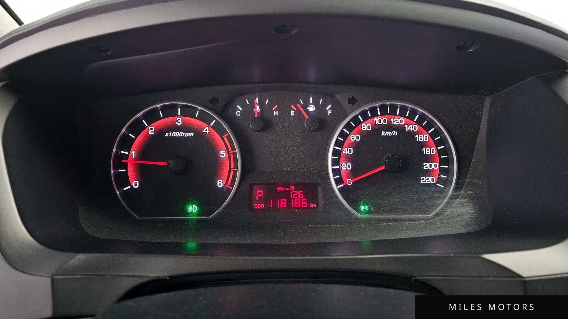 KG Mobility KORANDO 2014 — миниатюра 8
