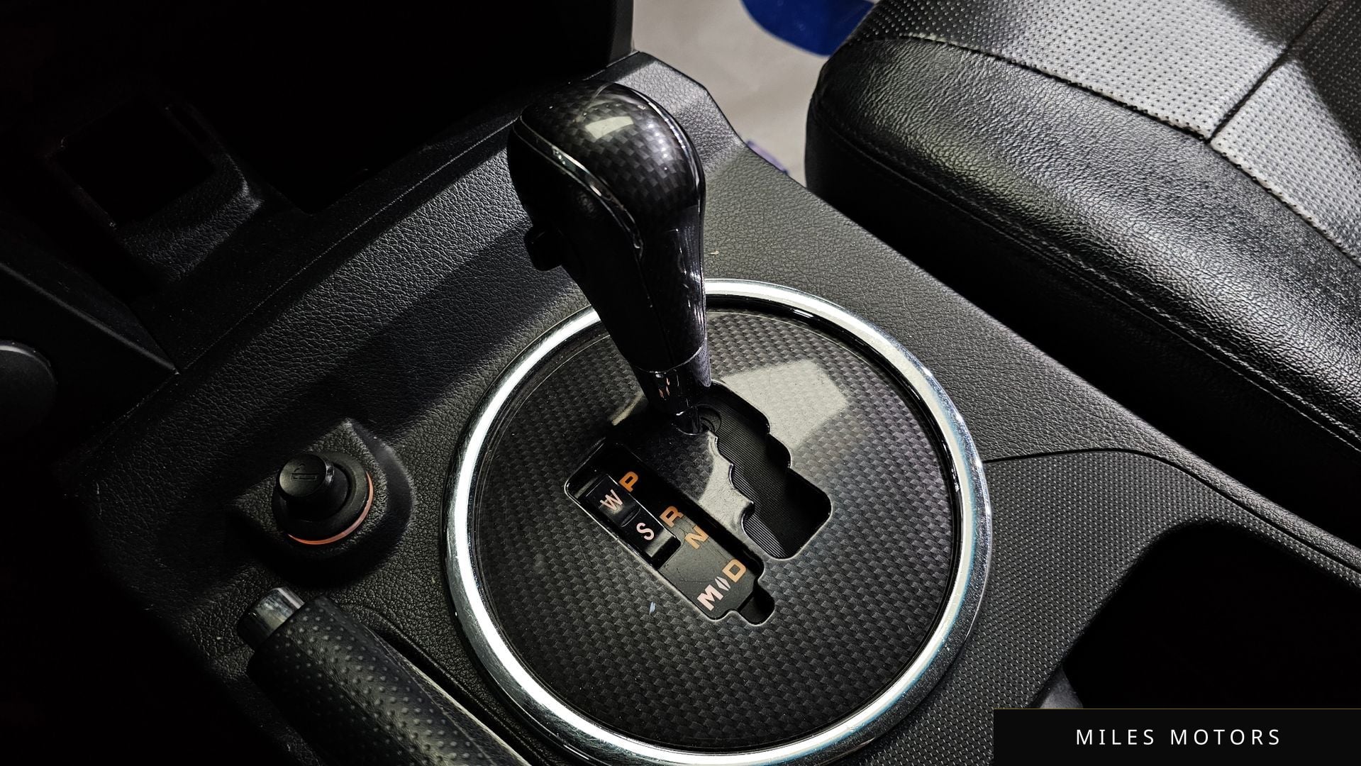 KG Mobility KORANDO 2014 — миниатюра 9