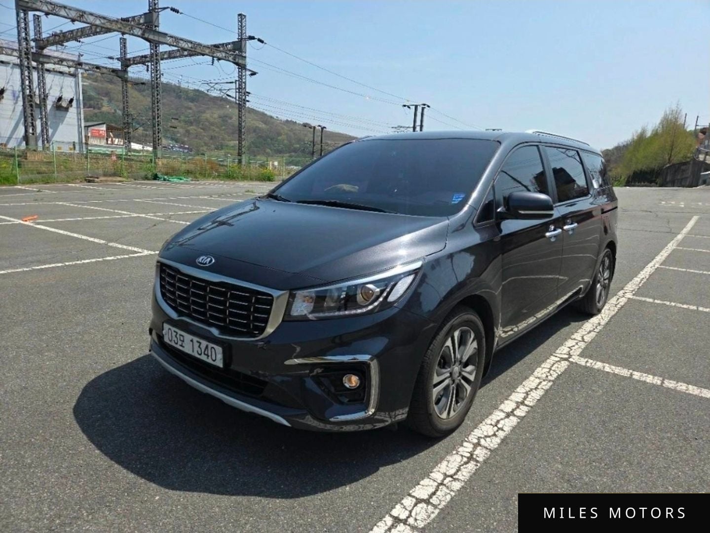 Kia Canival 2019 — фото 1 из 12
