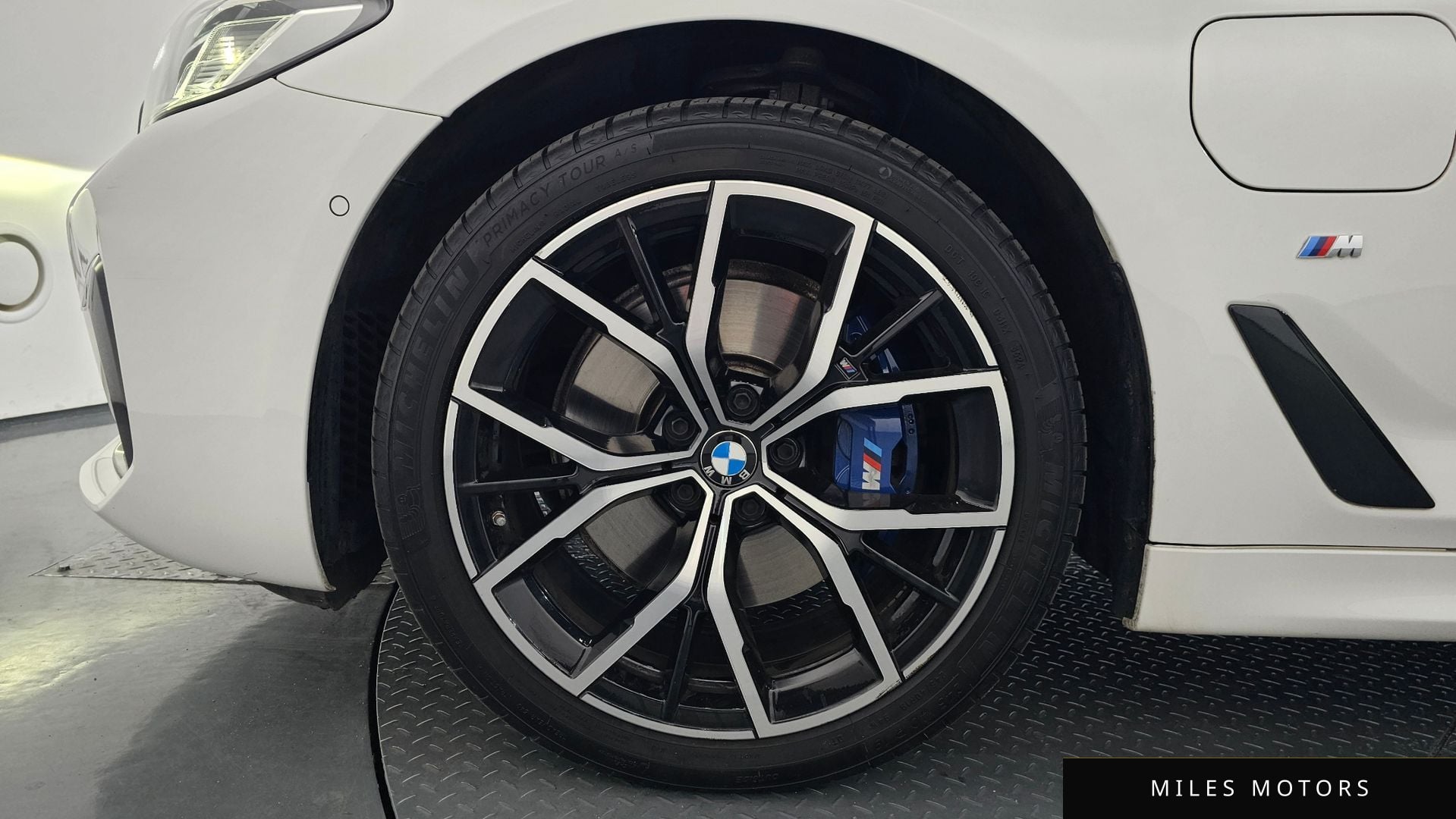 BMW 5 Series (G30) 2021 — миниатюра 4