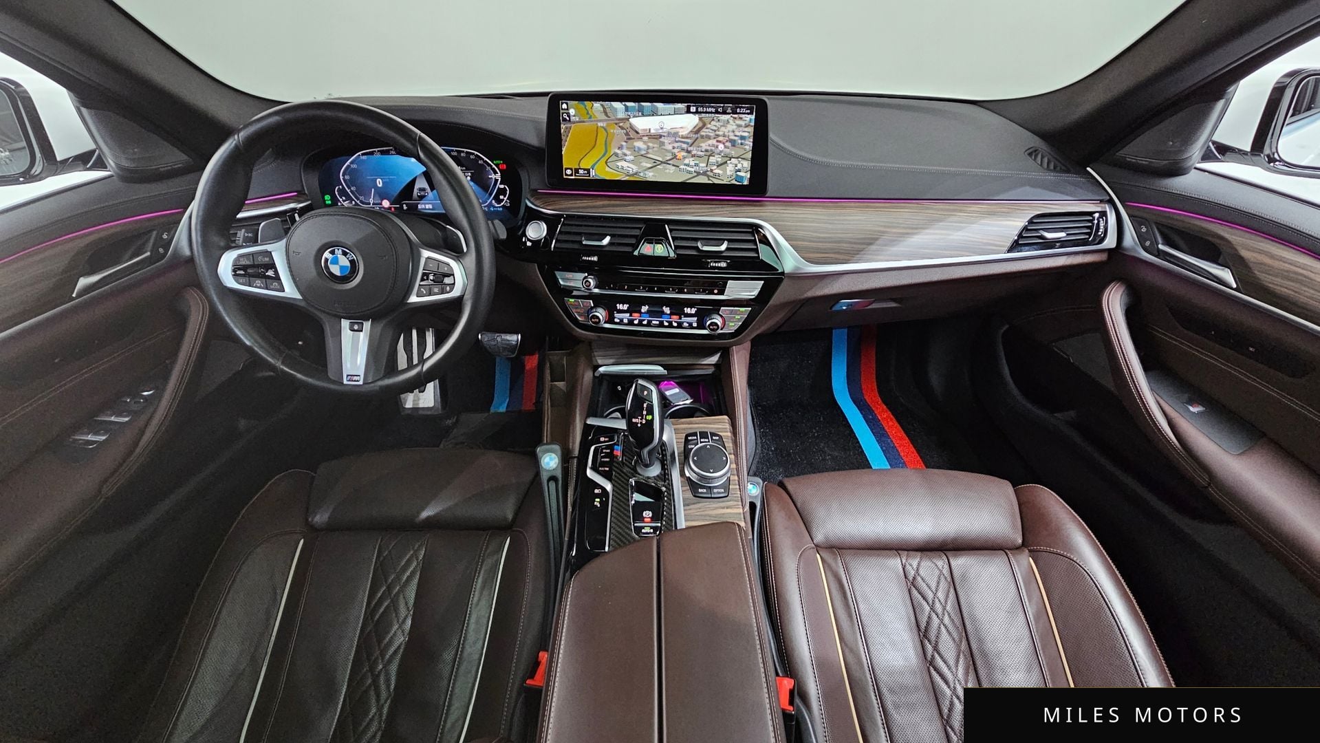 BMW 5 Series (G30) 2021 — миниатюра 9