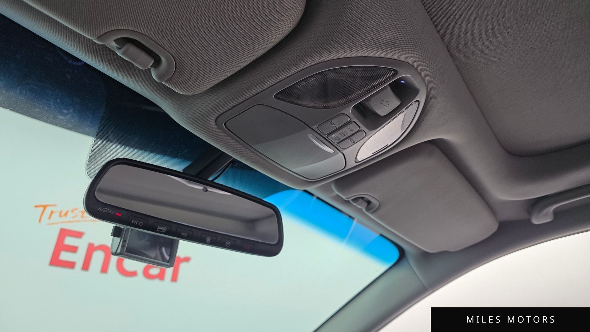 Hyundai Santafe 2013 — миниатюра 25