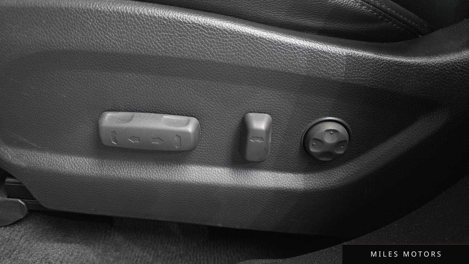 Hyundai Santafe 2013 — миниатюра 31