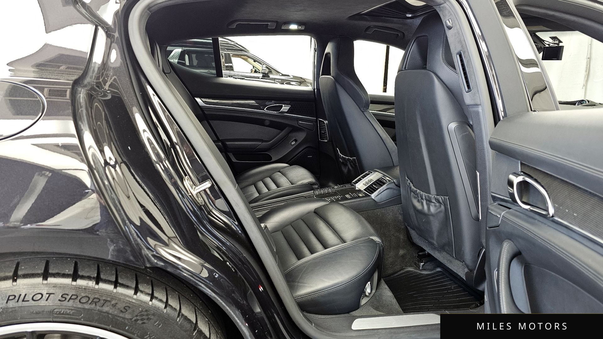 Porsche Panamera 2013 — миниатюра 12