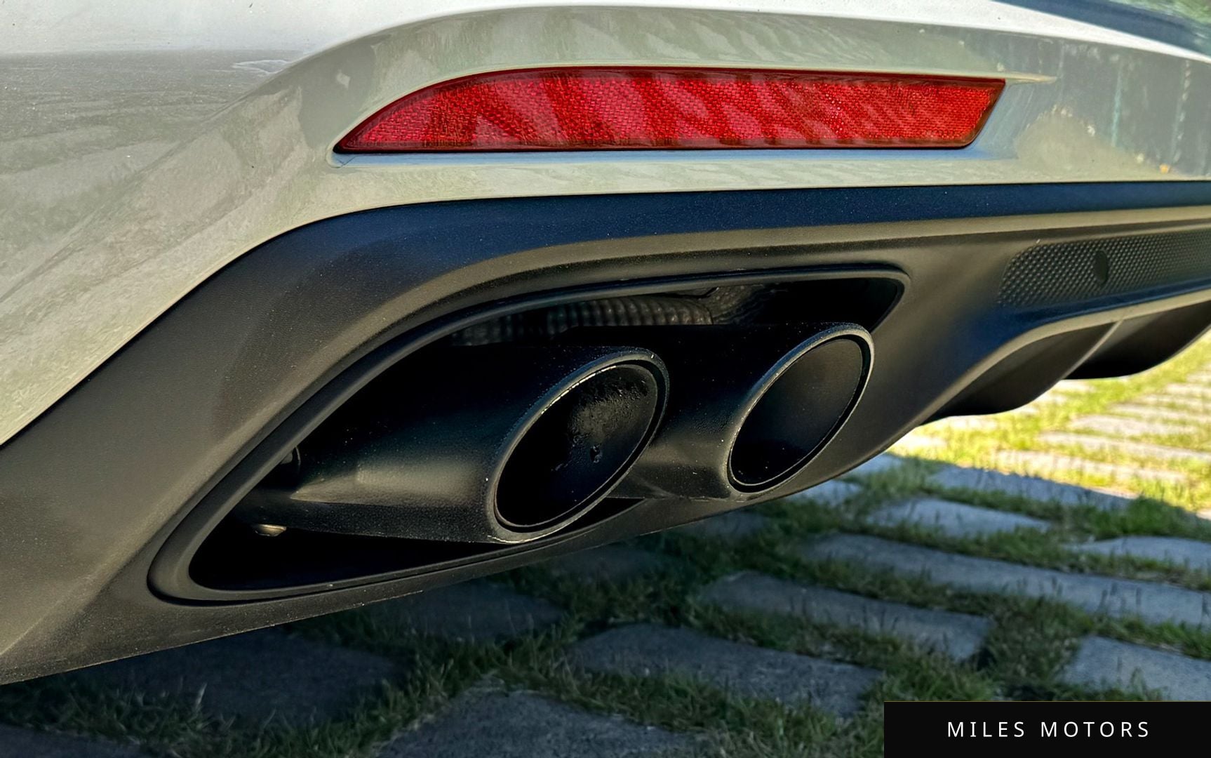 Porsche Panamera 2023 — миниатюра 8