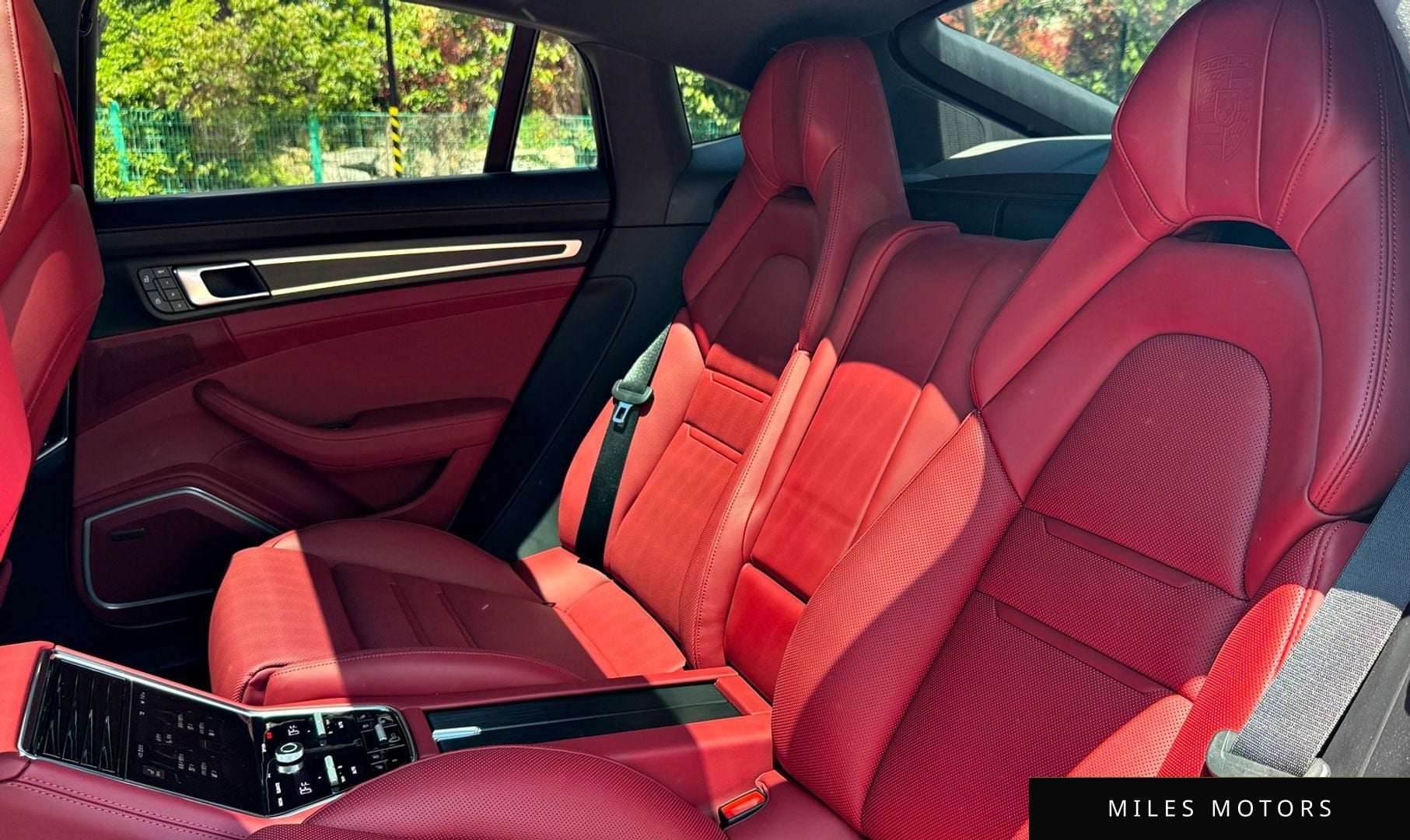 Porsche Panamera 2023 — миниатюра 11