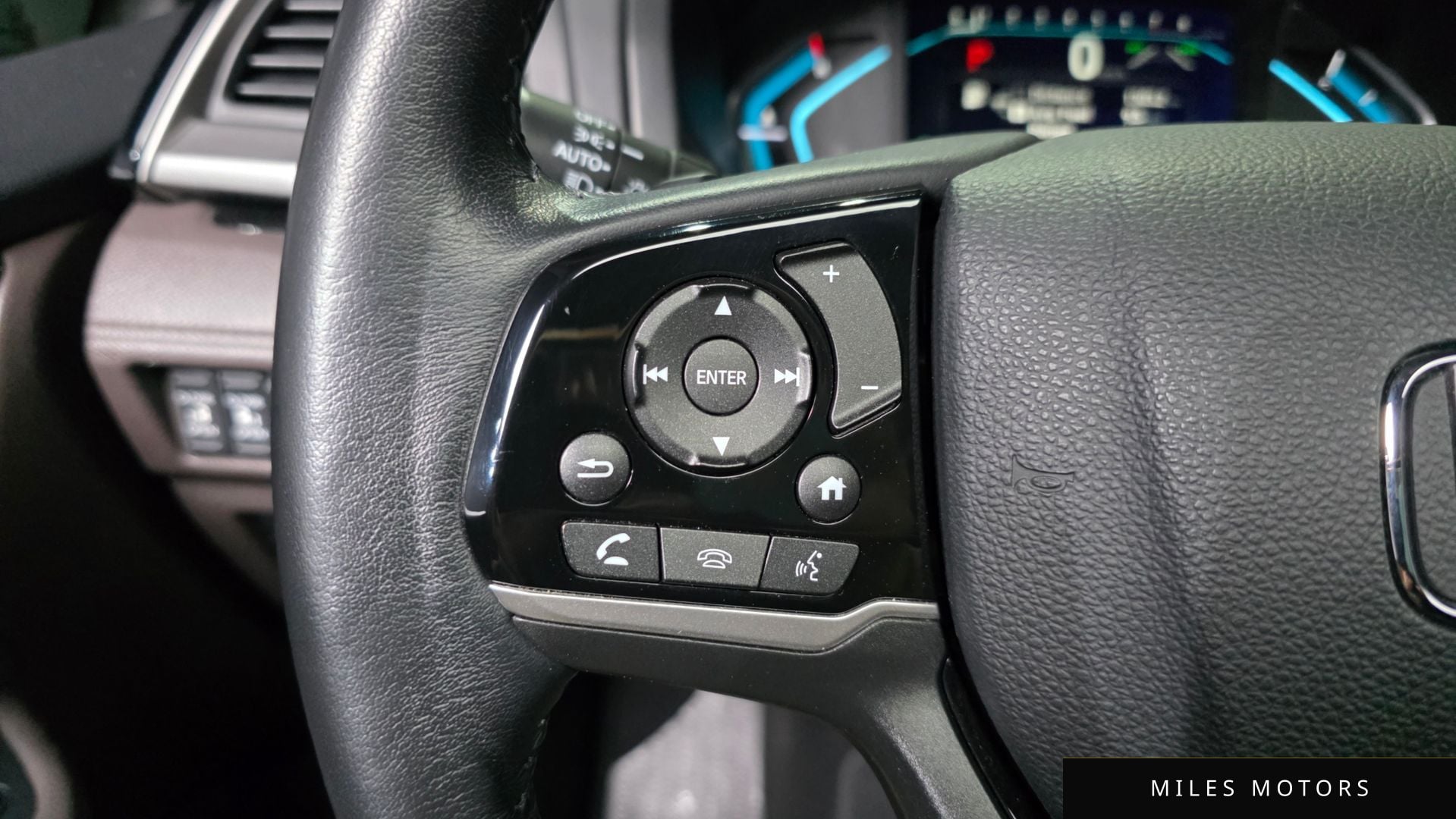 Honda Odyssey 2020 — миниатюра 30