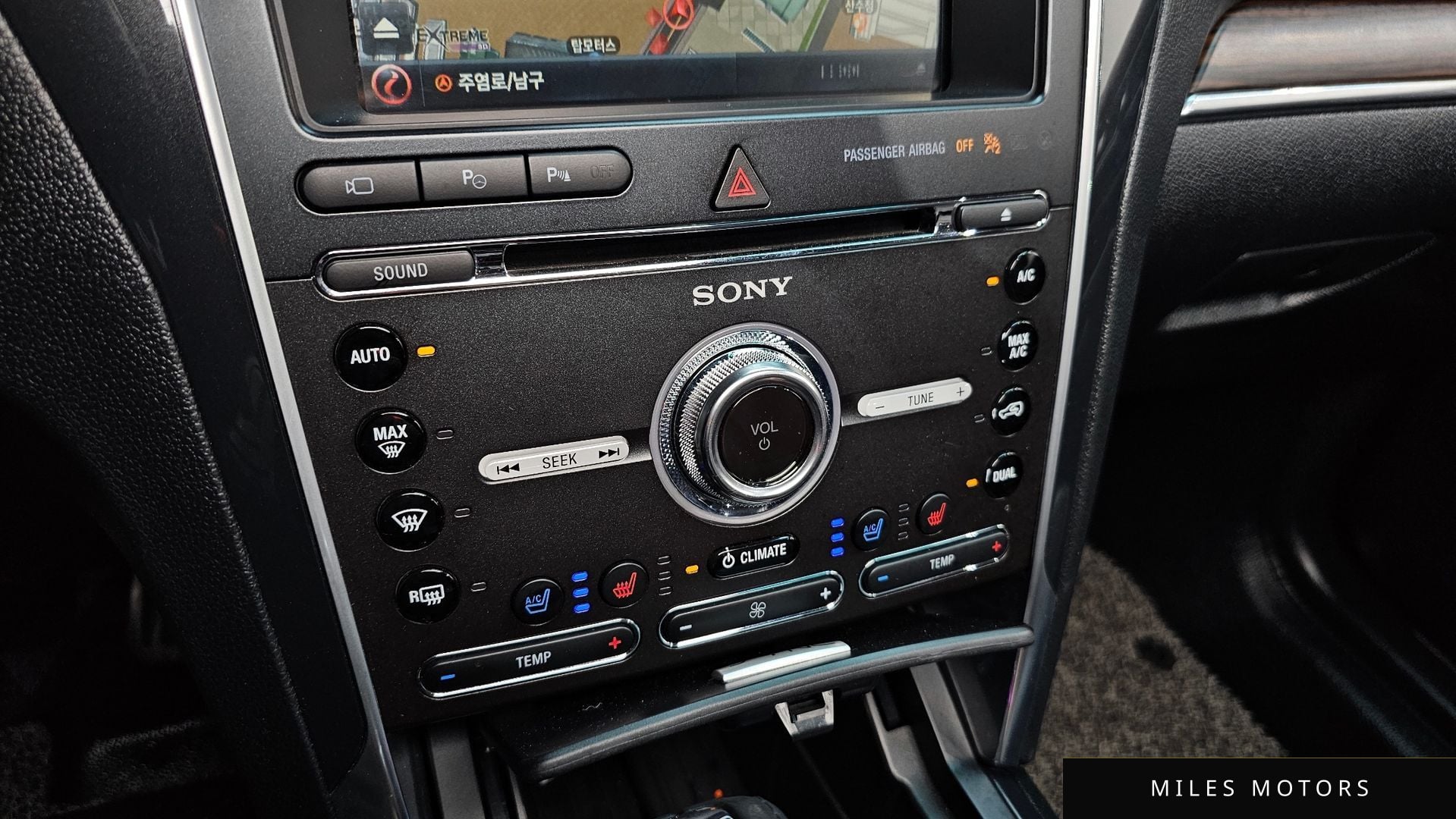 Ford Explorer 2016 — миниатюра 18