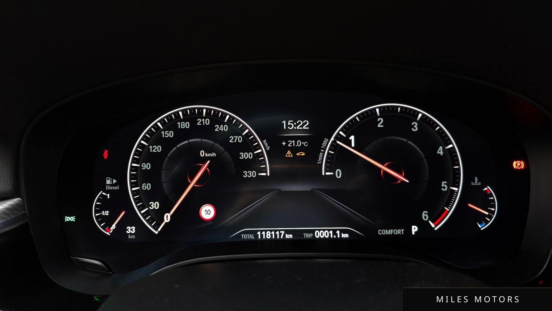 BMW 5 Series (G30) 2019 — миниатюра 11