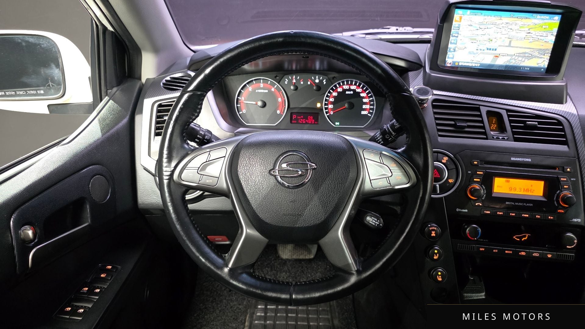 KG Mobility KORANDO 2016 — миниатюра 12