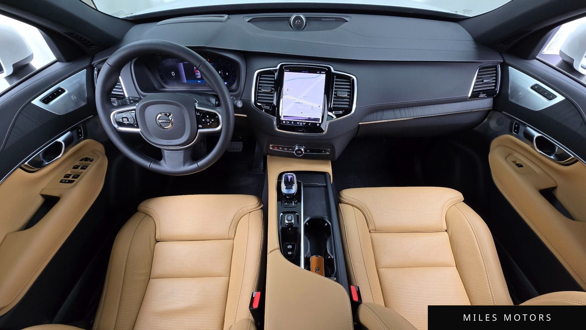 Volvo XC90 2025 — миниатюра 7