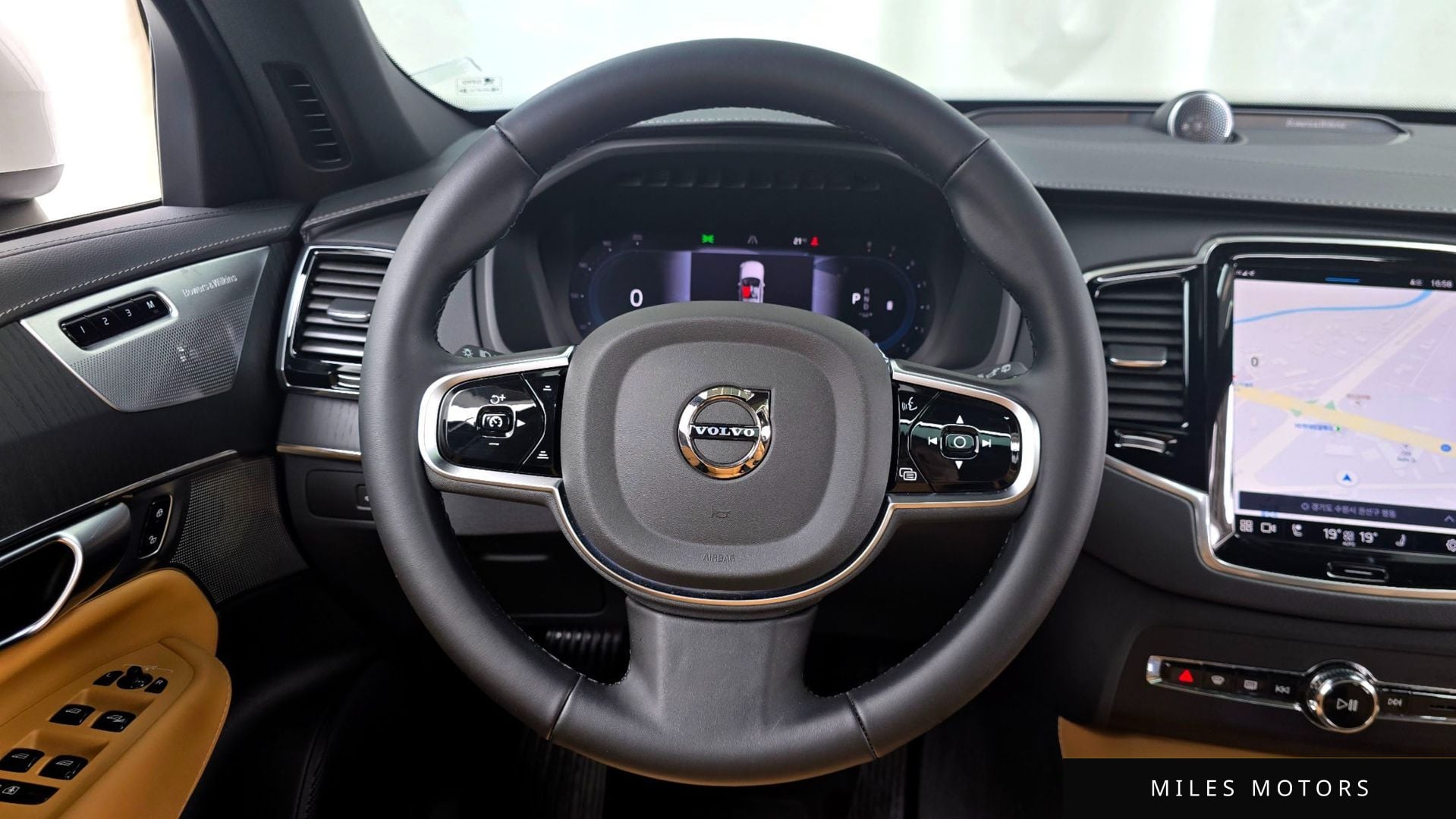 Volvo XC90 2025 — миниатюра 13
