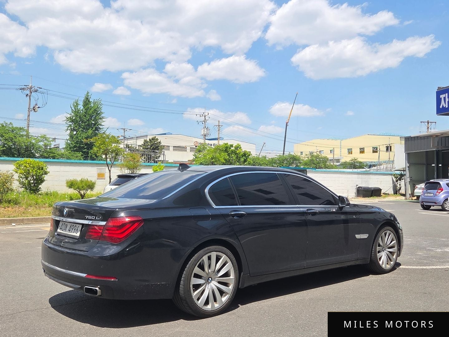 BMW 7 Series (F01) 2015 — миниатюра 4