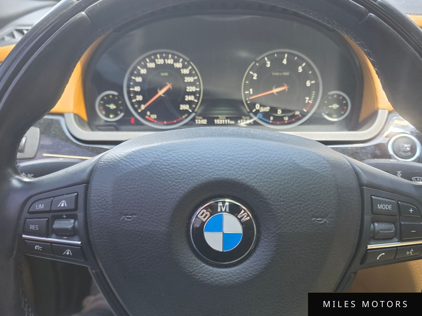 BMW 7 Series (F01) 2015 — миниатюра 8