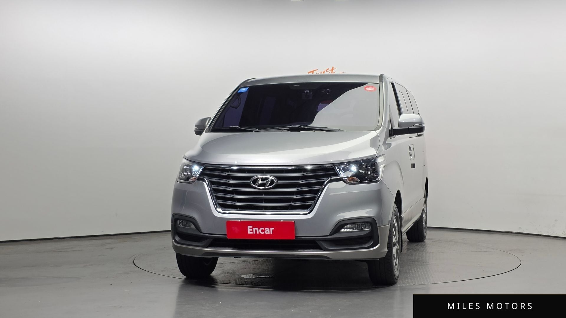 Hyundai Starex 2019 — миниатюра 3