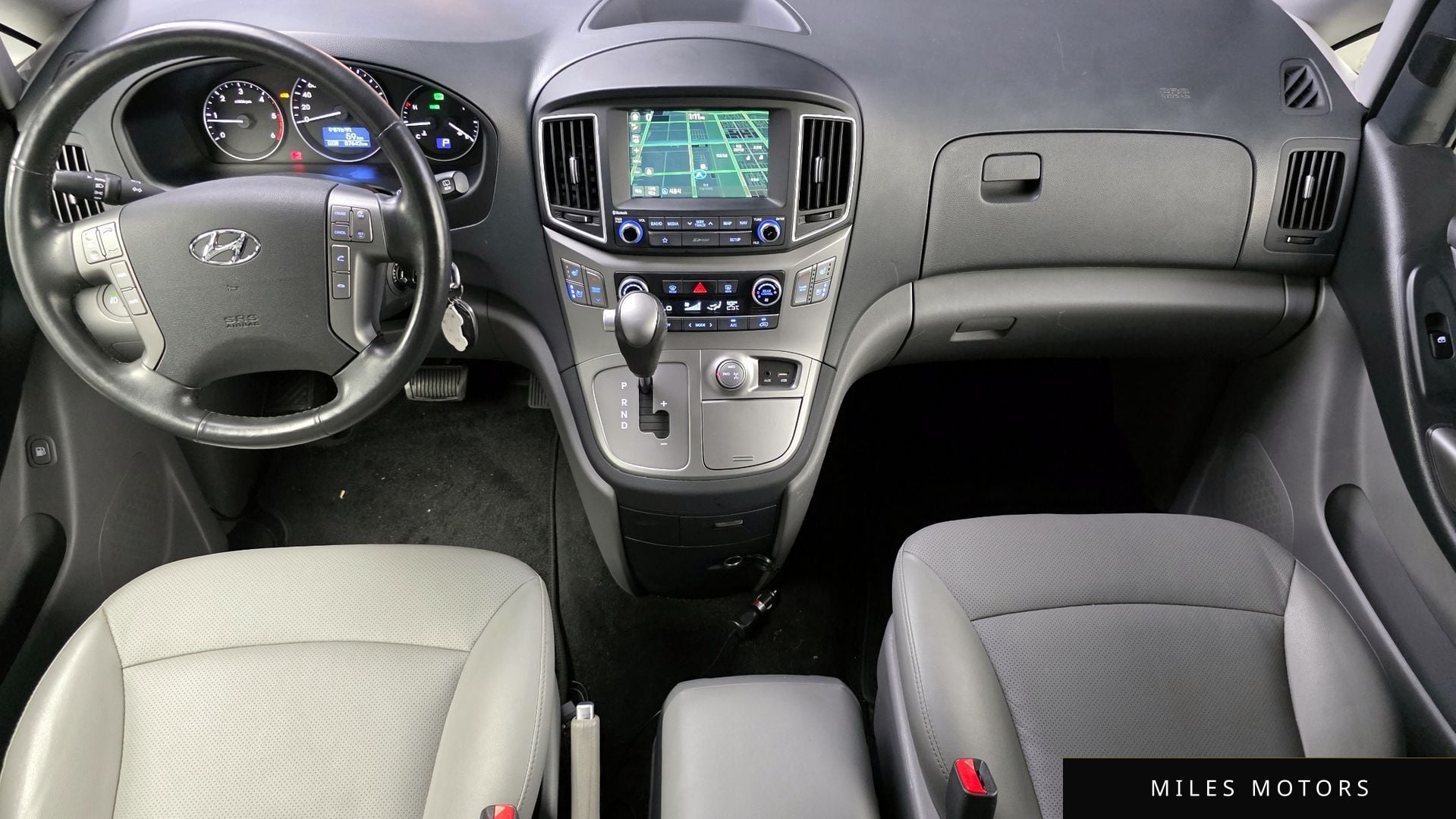 Hyundai Starex 2019 — миниатюра 10