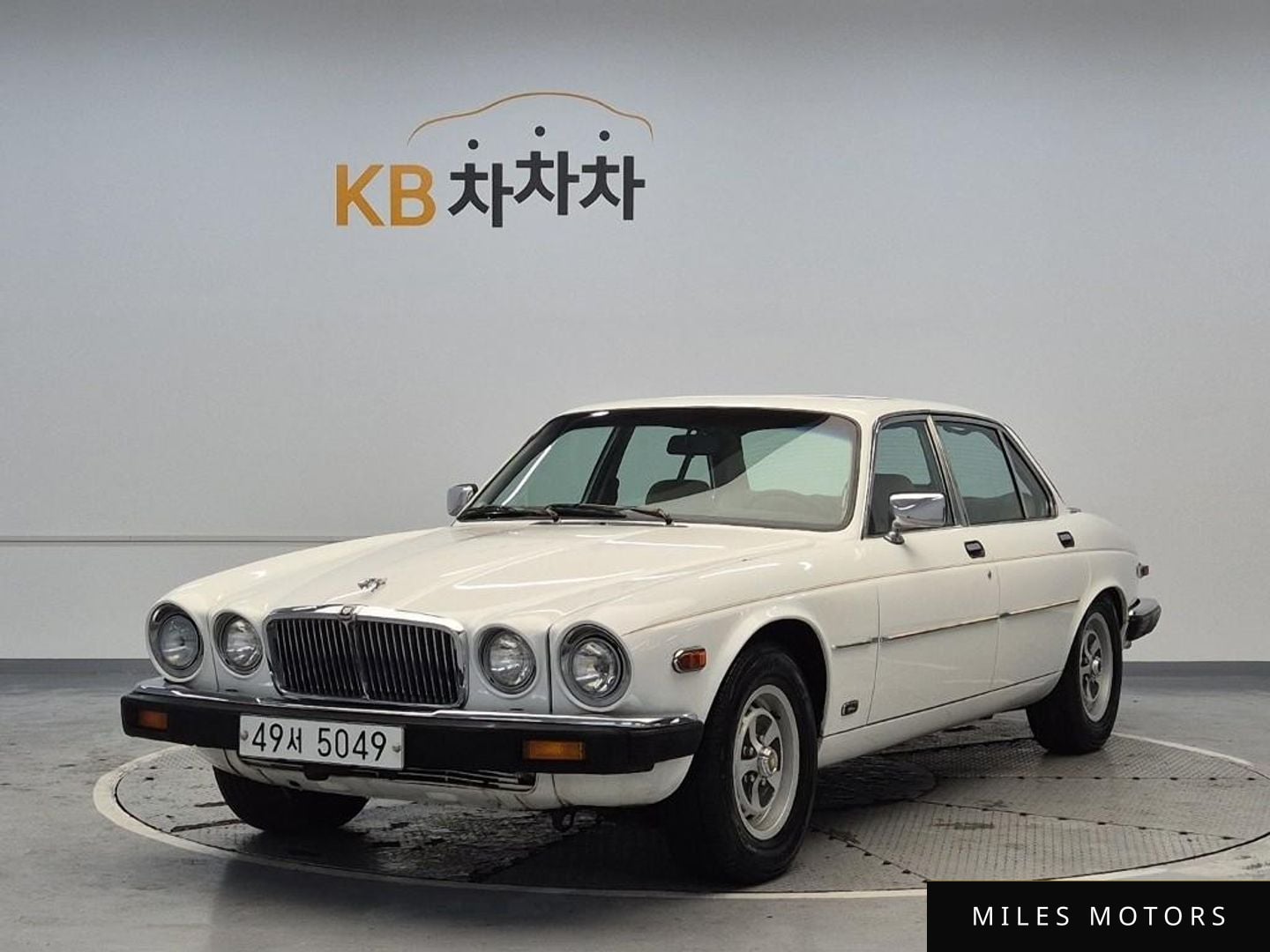 Jaguar New XJ 1986 — фото 1 из 12