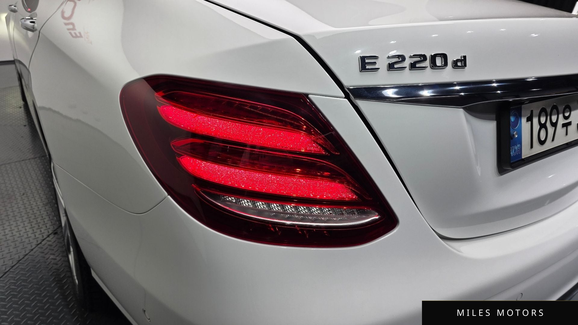 Mercedes-Benz E-Class W213 2017 — миниатюра 8