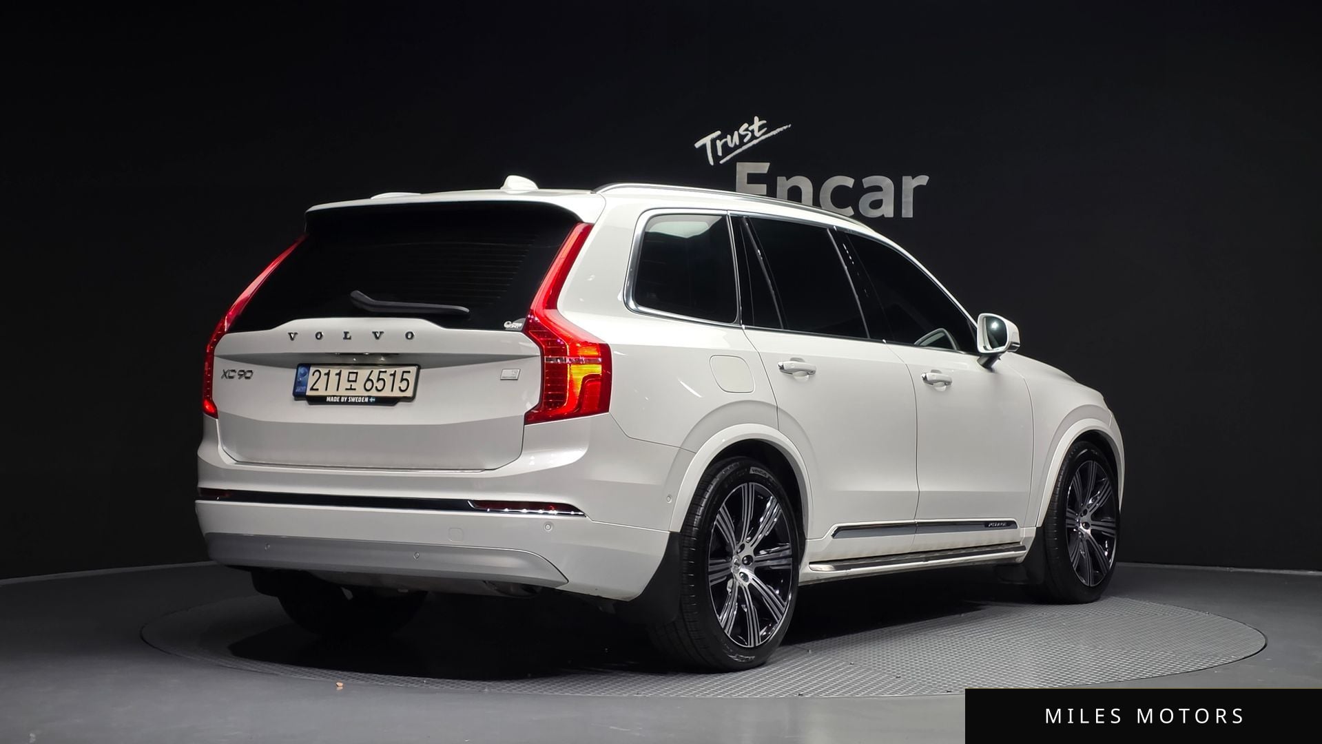 Volvo XC90 2022 — миниатюра 2