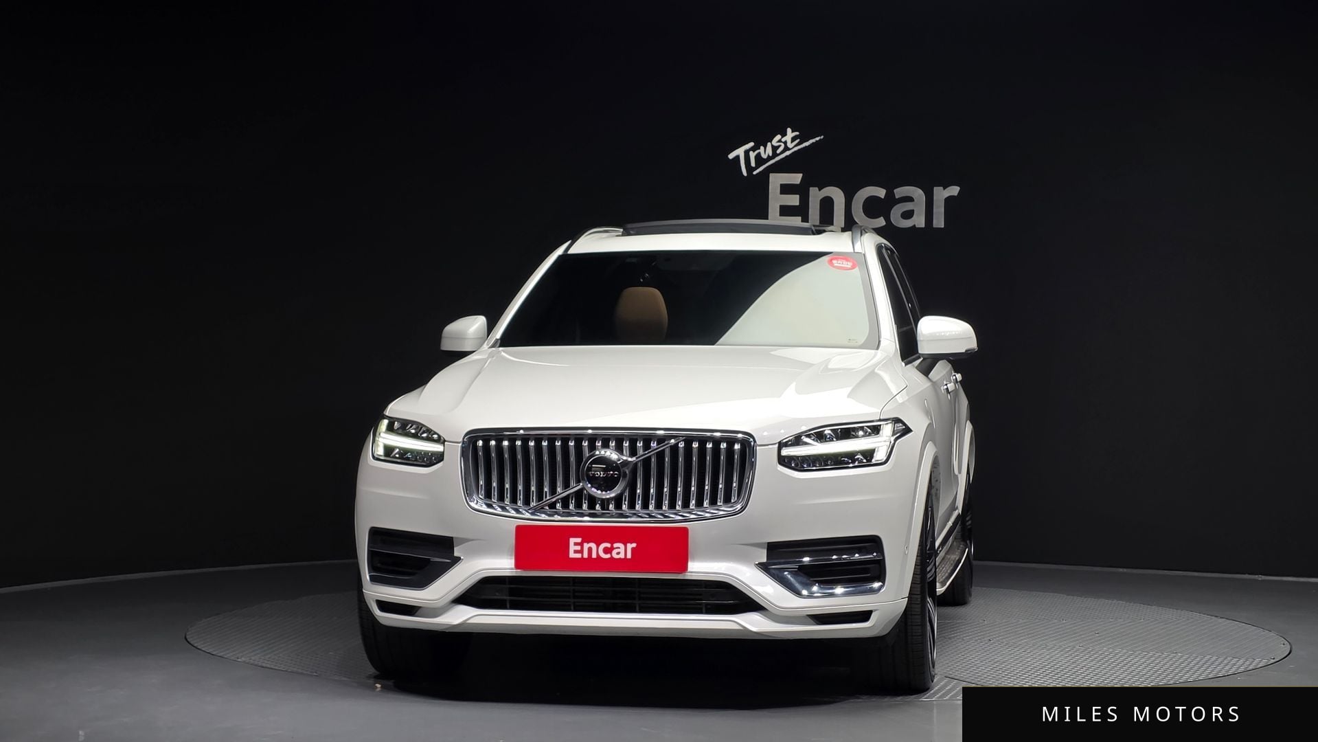 Volvo XC90 2022 — миниатюра 3