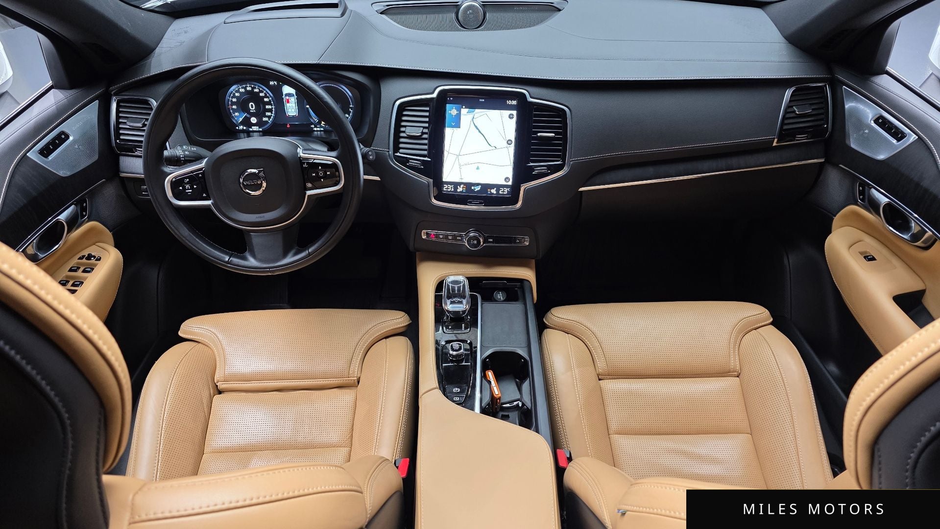Volvo XC90 2022 — миниатюра 7