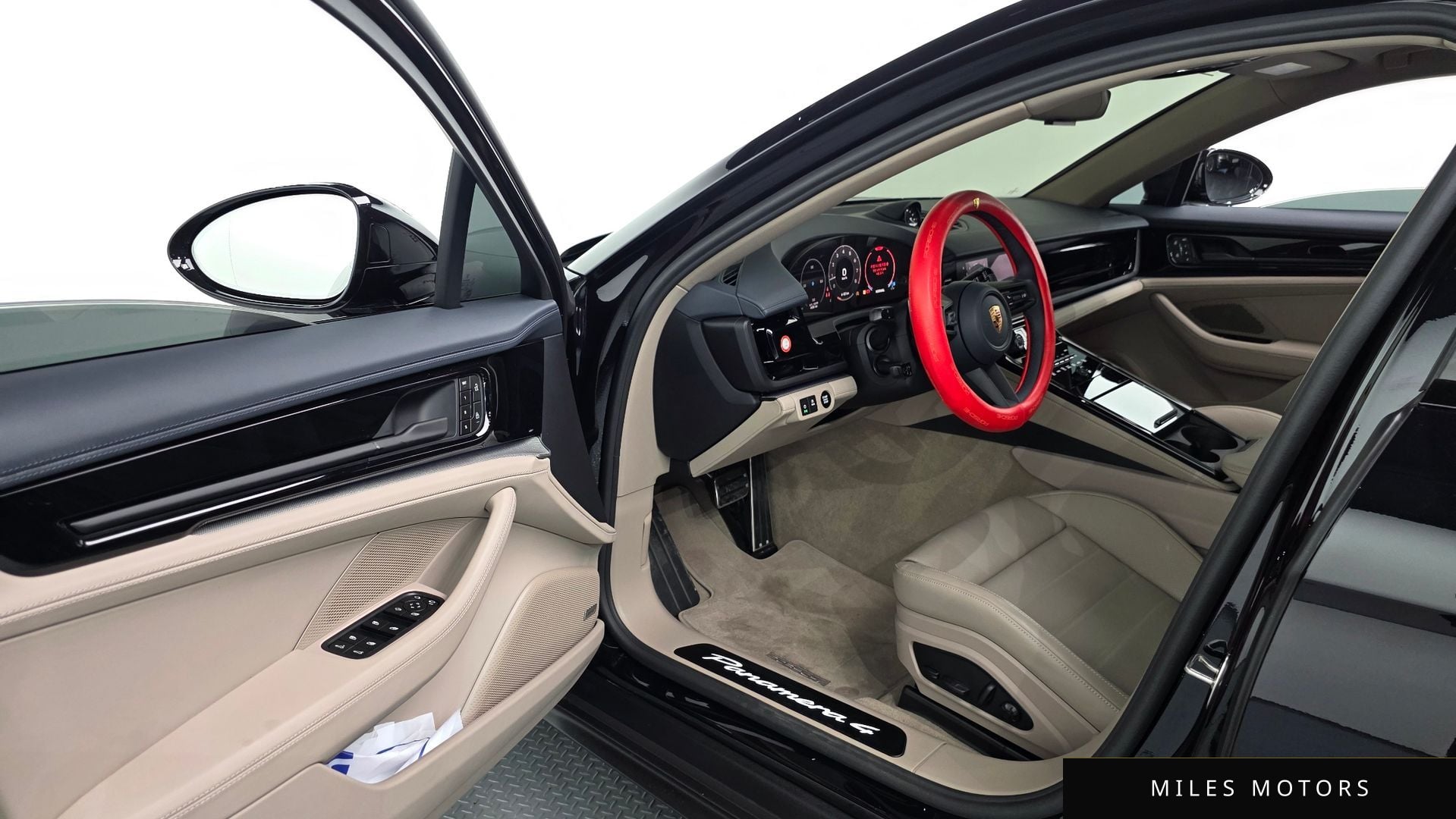 Porsche Panamera 2025 — миниатюра 13