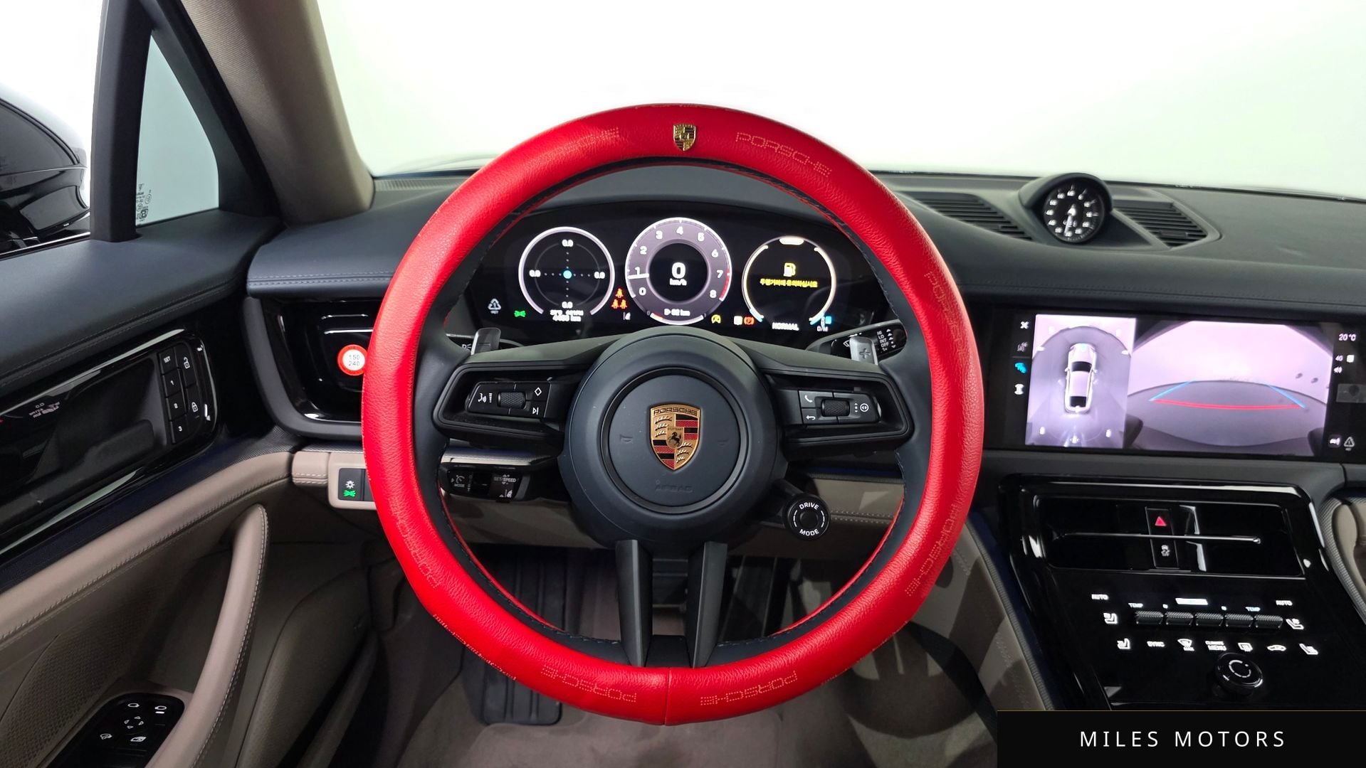 Porsche Panamera 2025 — миниатюра 19