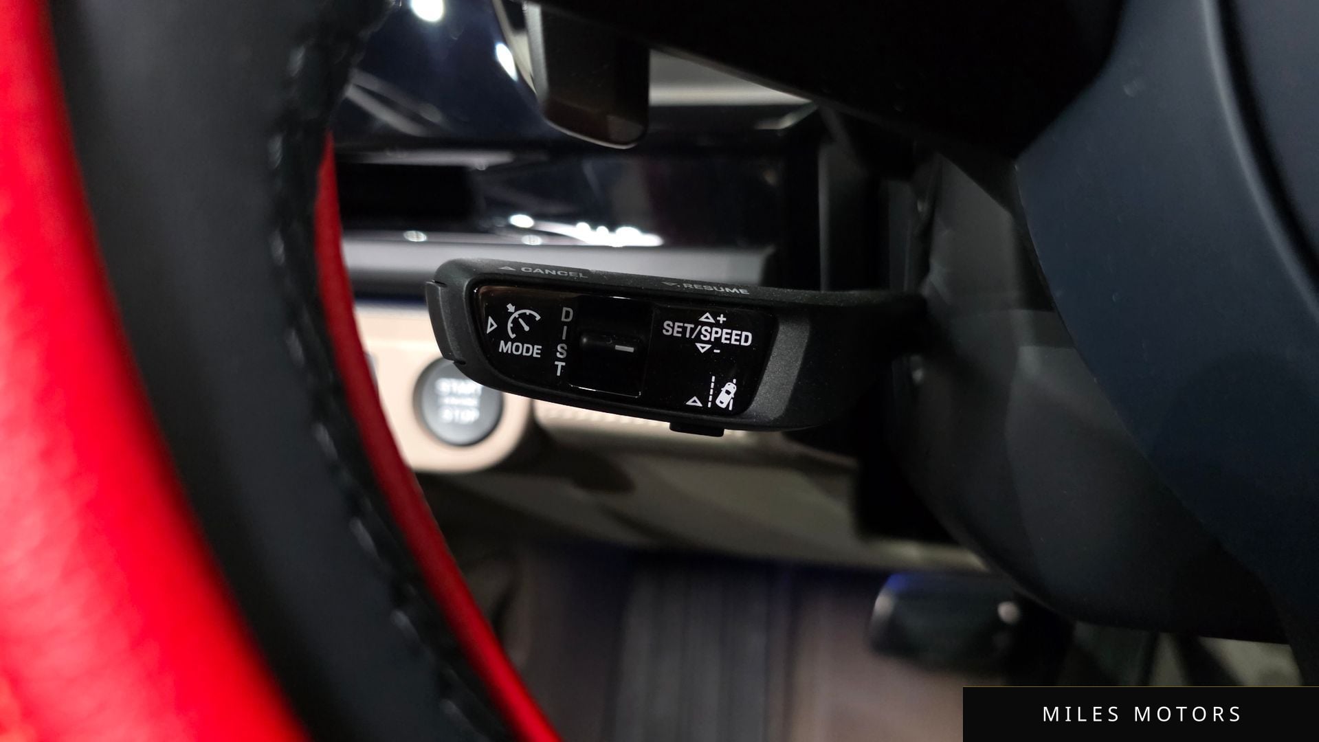 Porsche Panamera 2025 — миниатюра 30