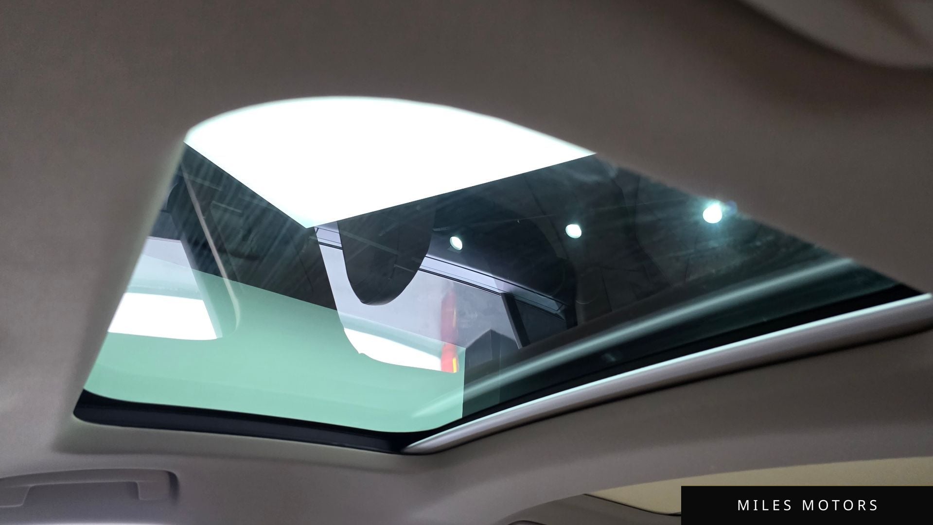 Porsche Panamera 2025 — миниатюра 35