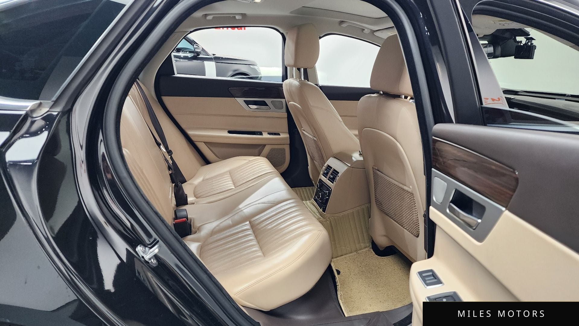 Jaguar XF (X260) 2018 — миниатюра 17