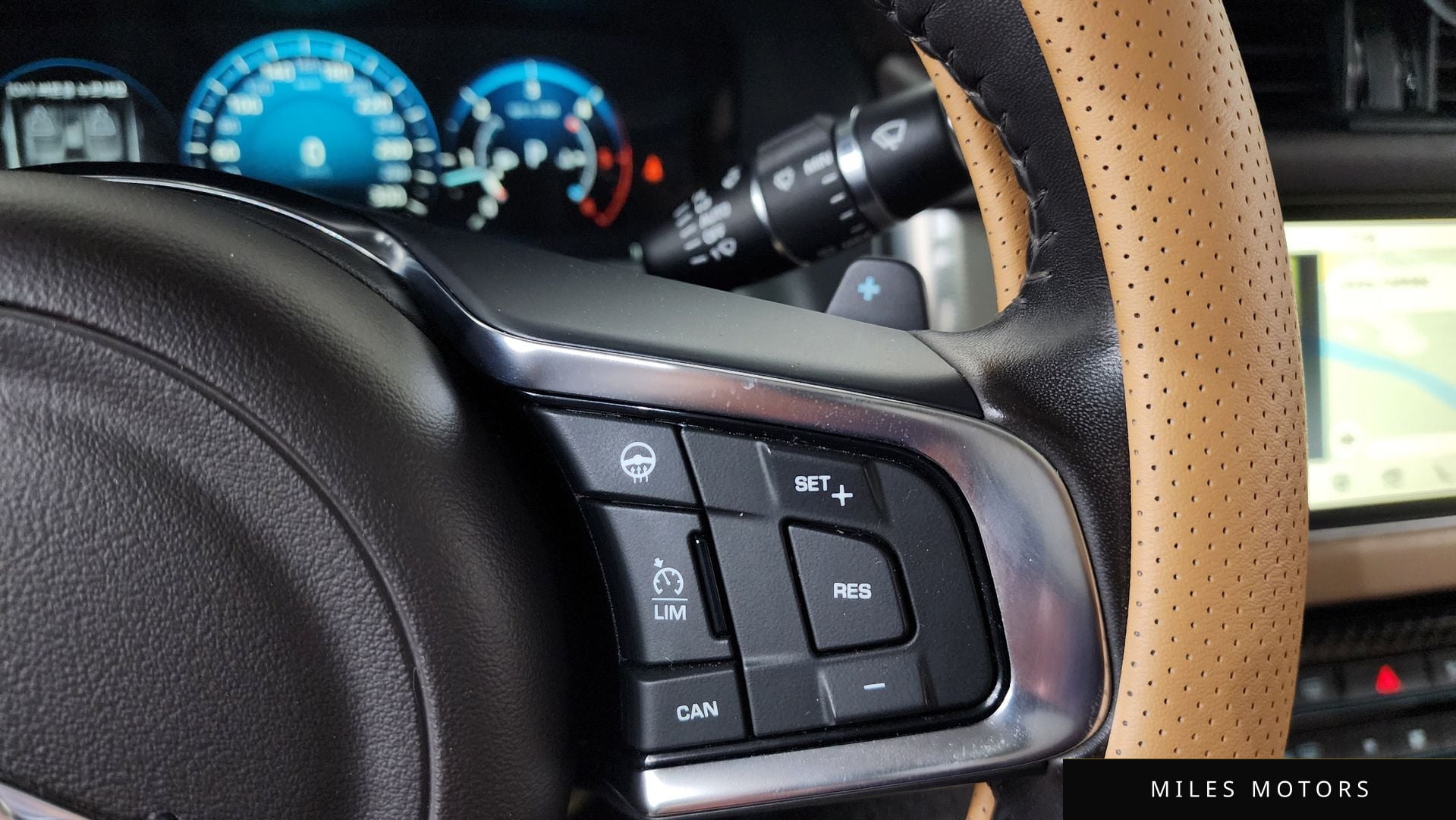 Jaguar XF (X260) 2018 — миниатюра 23