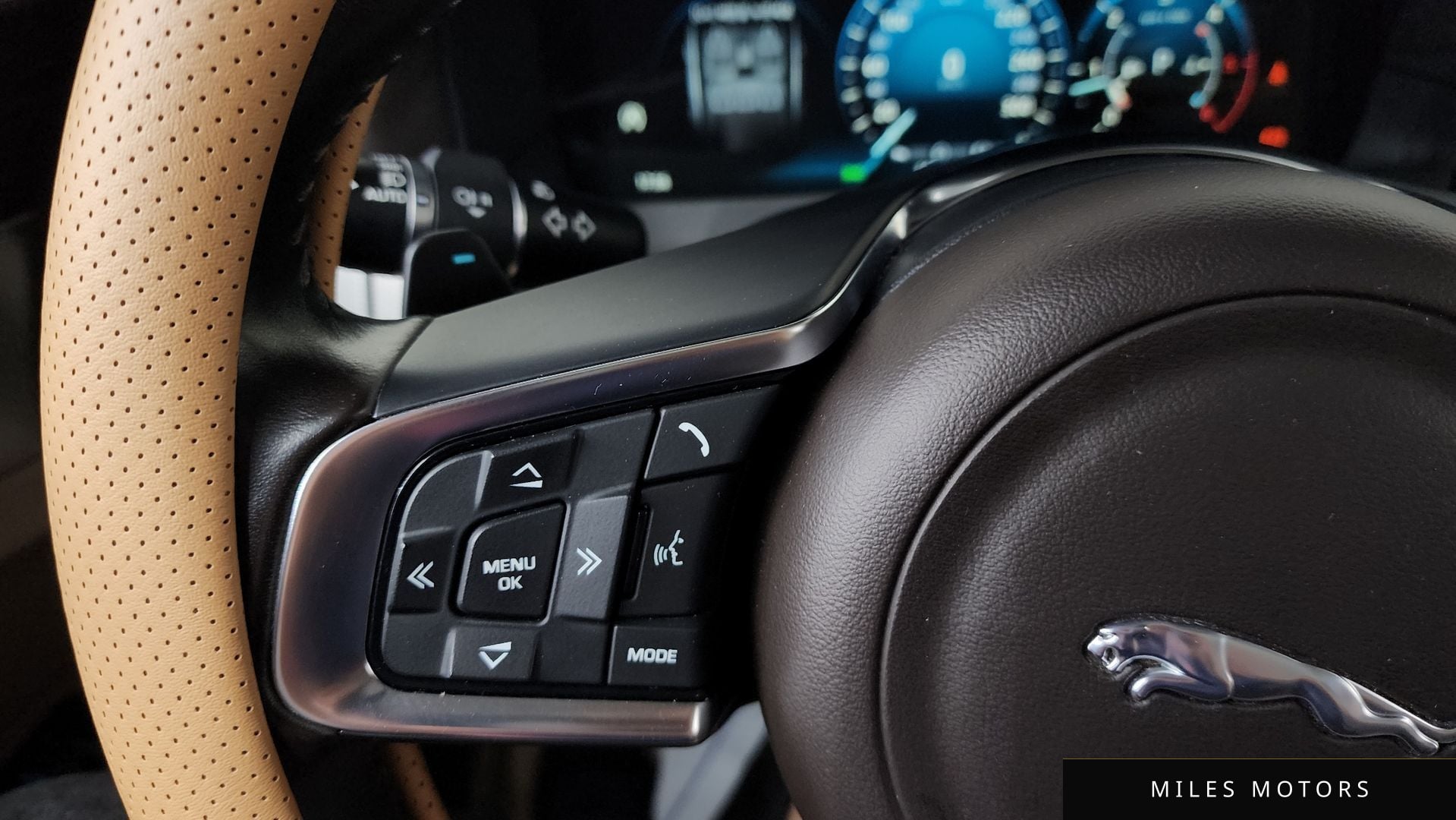 Jaguar XF (X260) 2018 — миниатюра 24