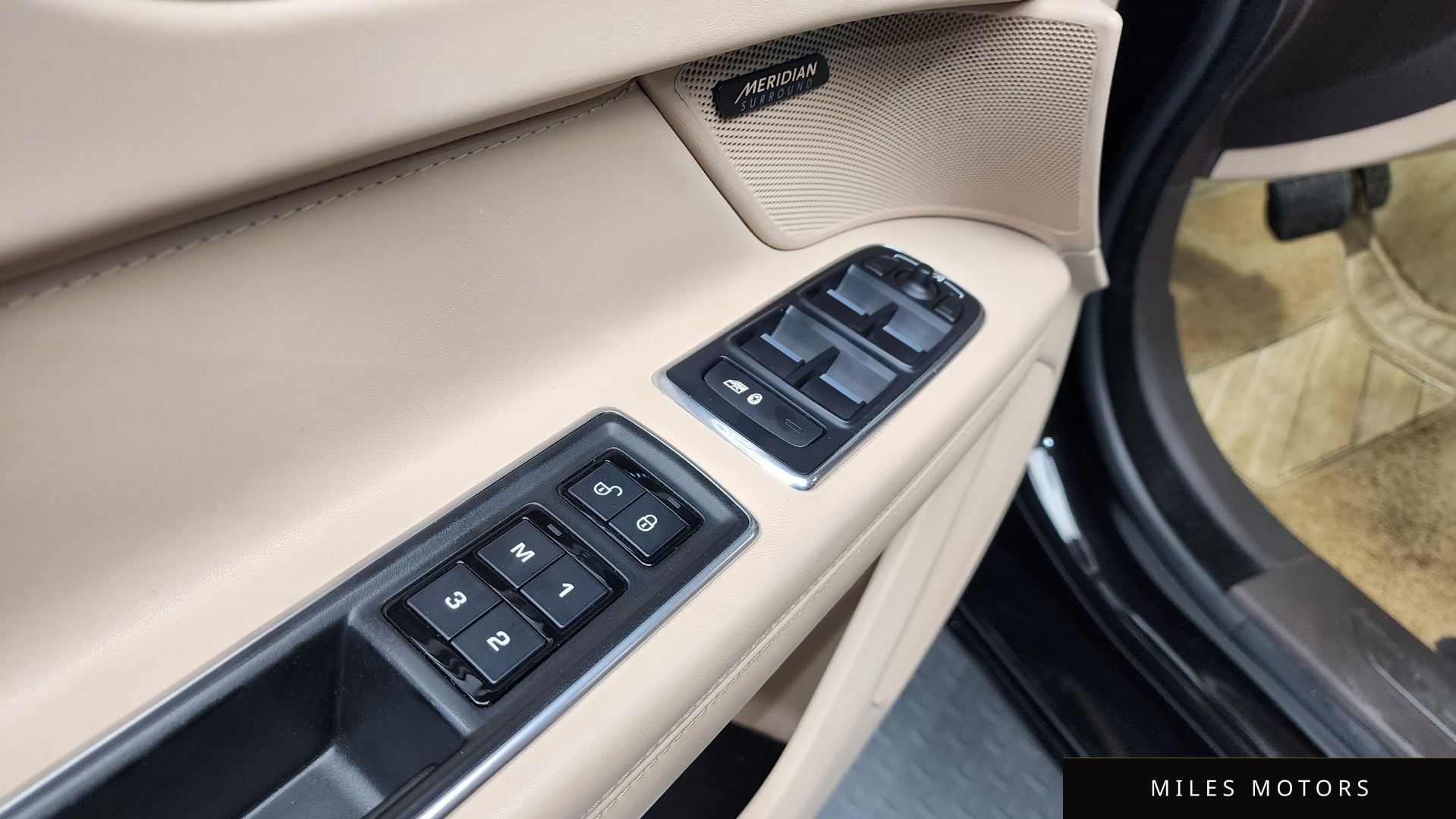 Jaguar XF (X260) 2018 — миниатюра 35