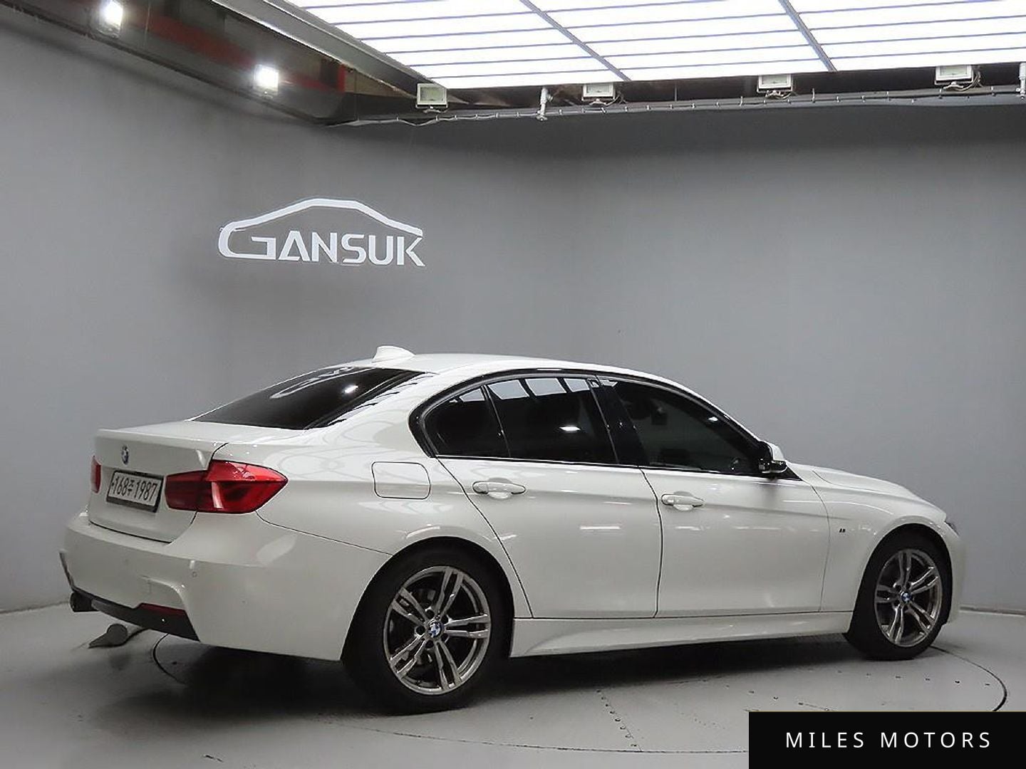 BMW 3 Series (F30) 2017 — миниатюра 2