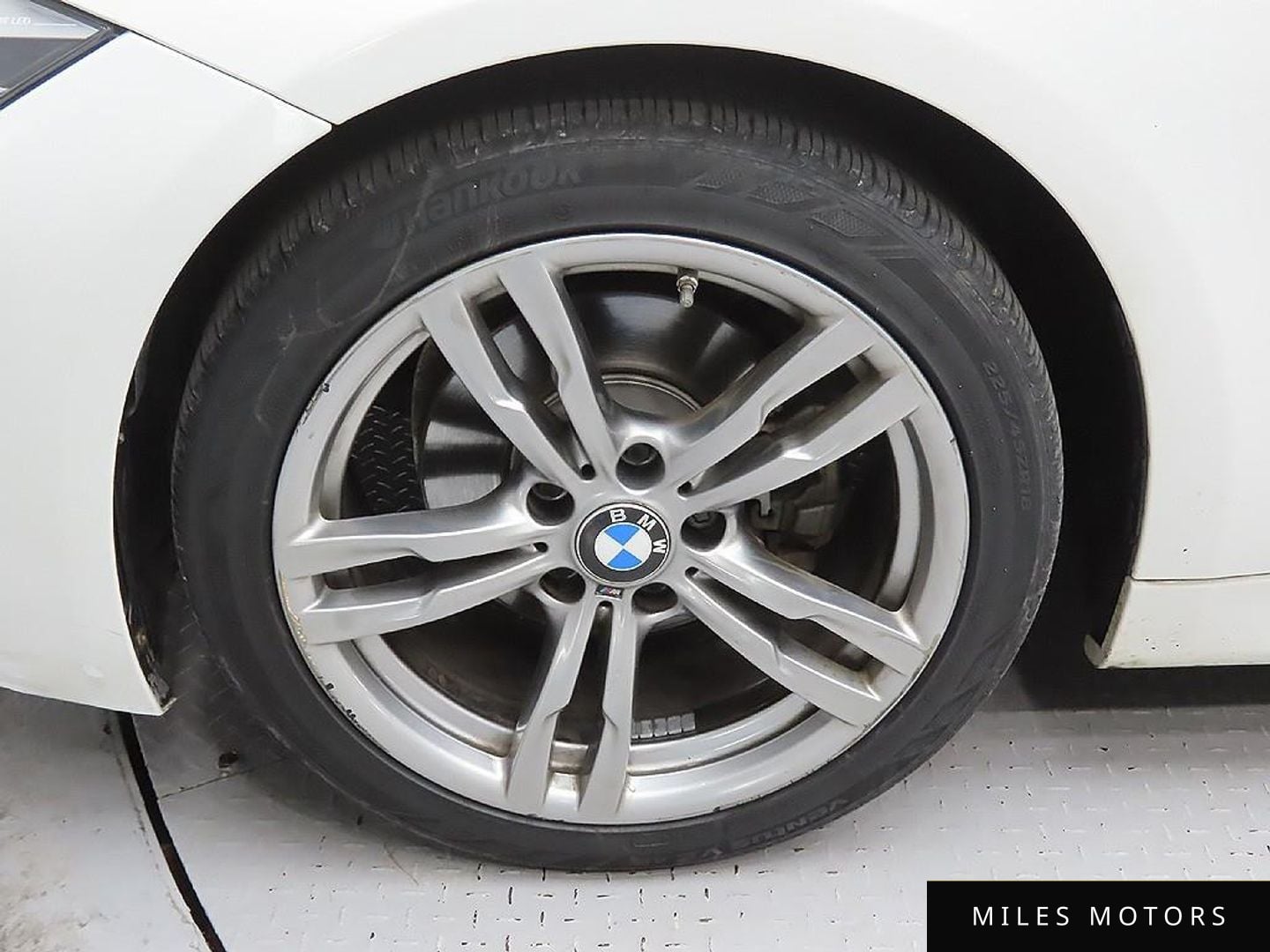 BMW 3 Series (F30) 2017 — миниатюра 5