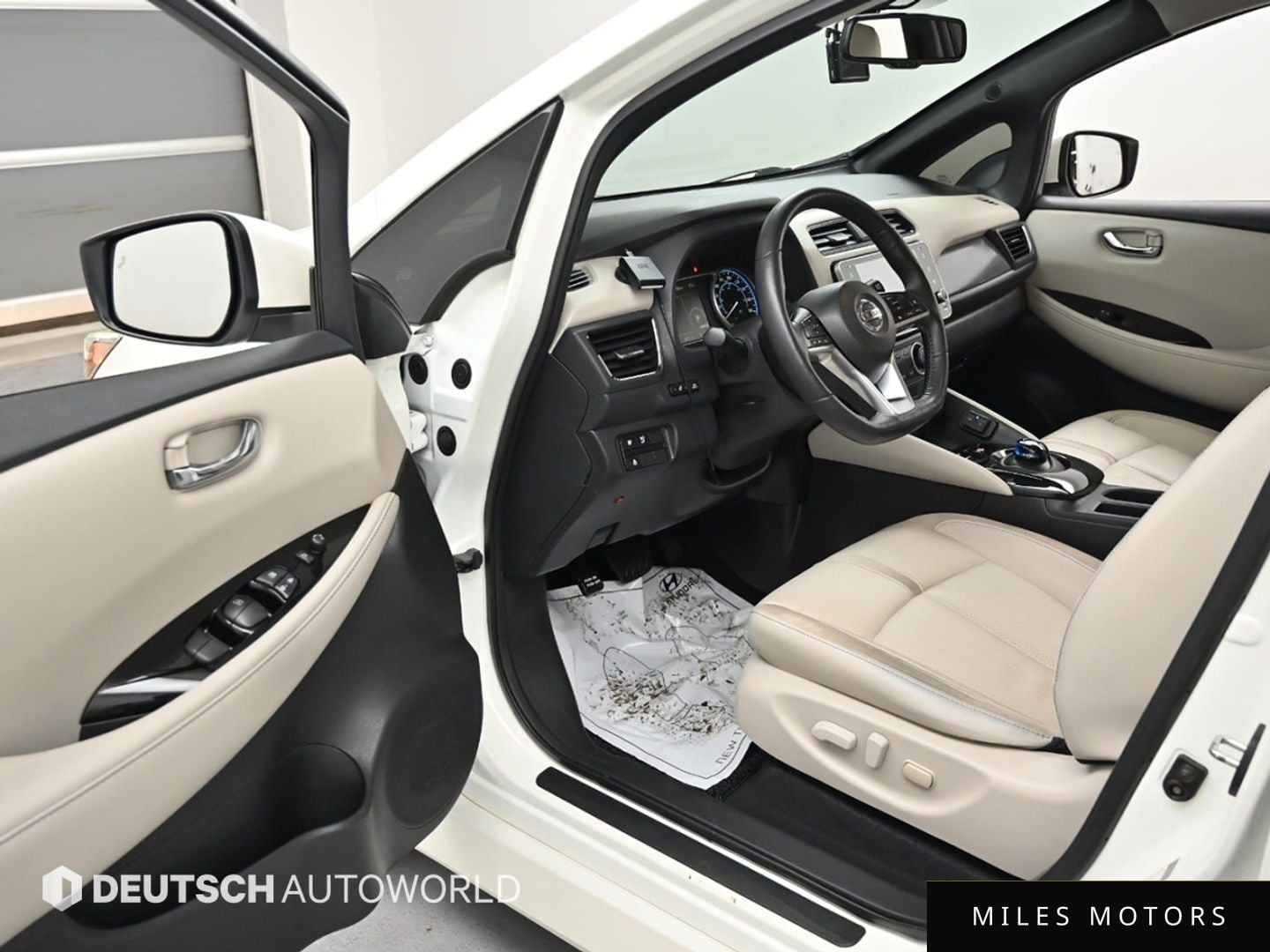 Nissan Leaf 2019 — миниатюра 11