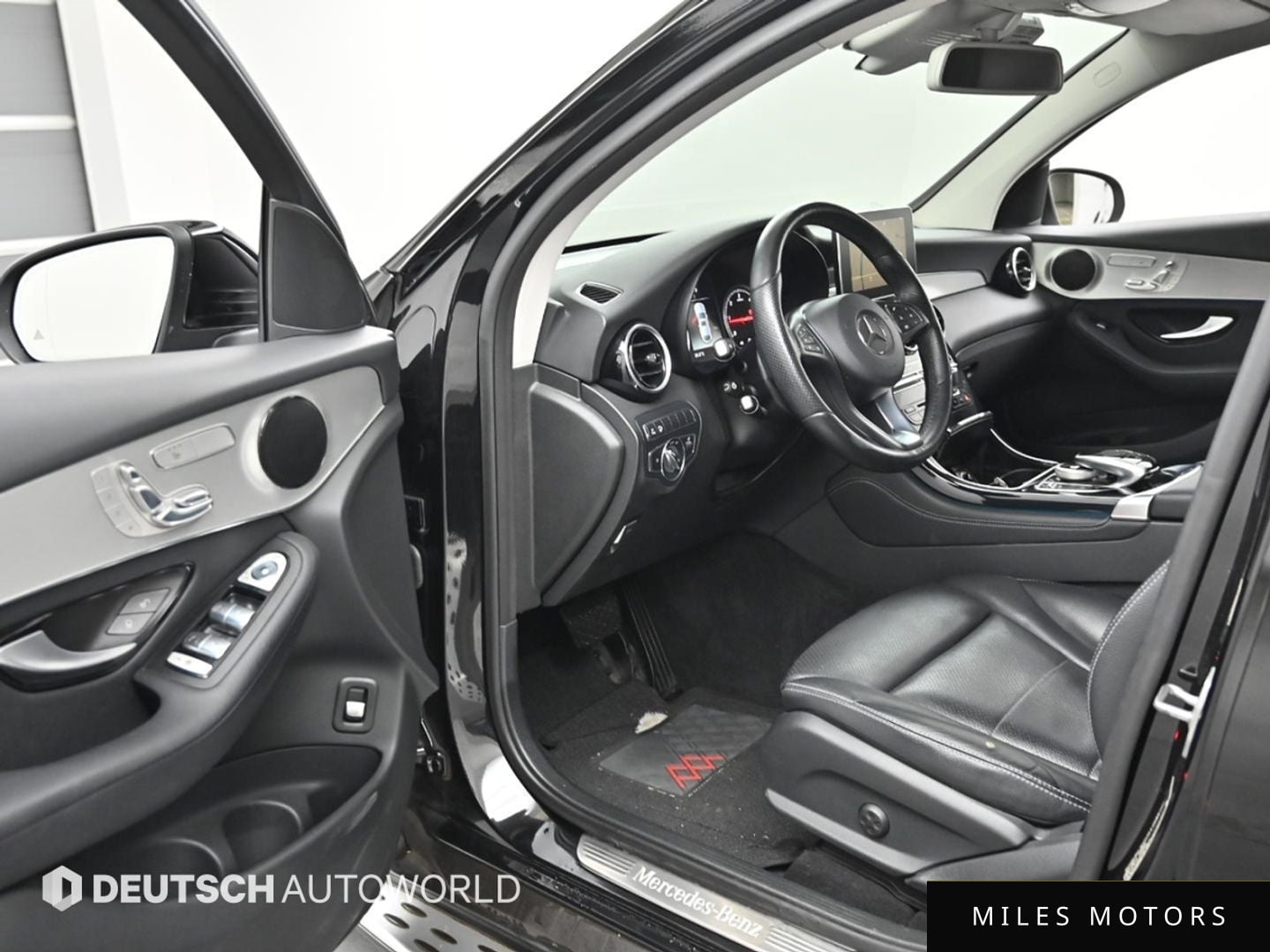 Mercedes-Benz GLC-Class X253 2017 — миниатюра 11