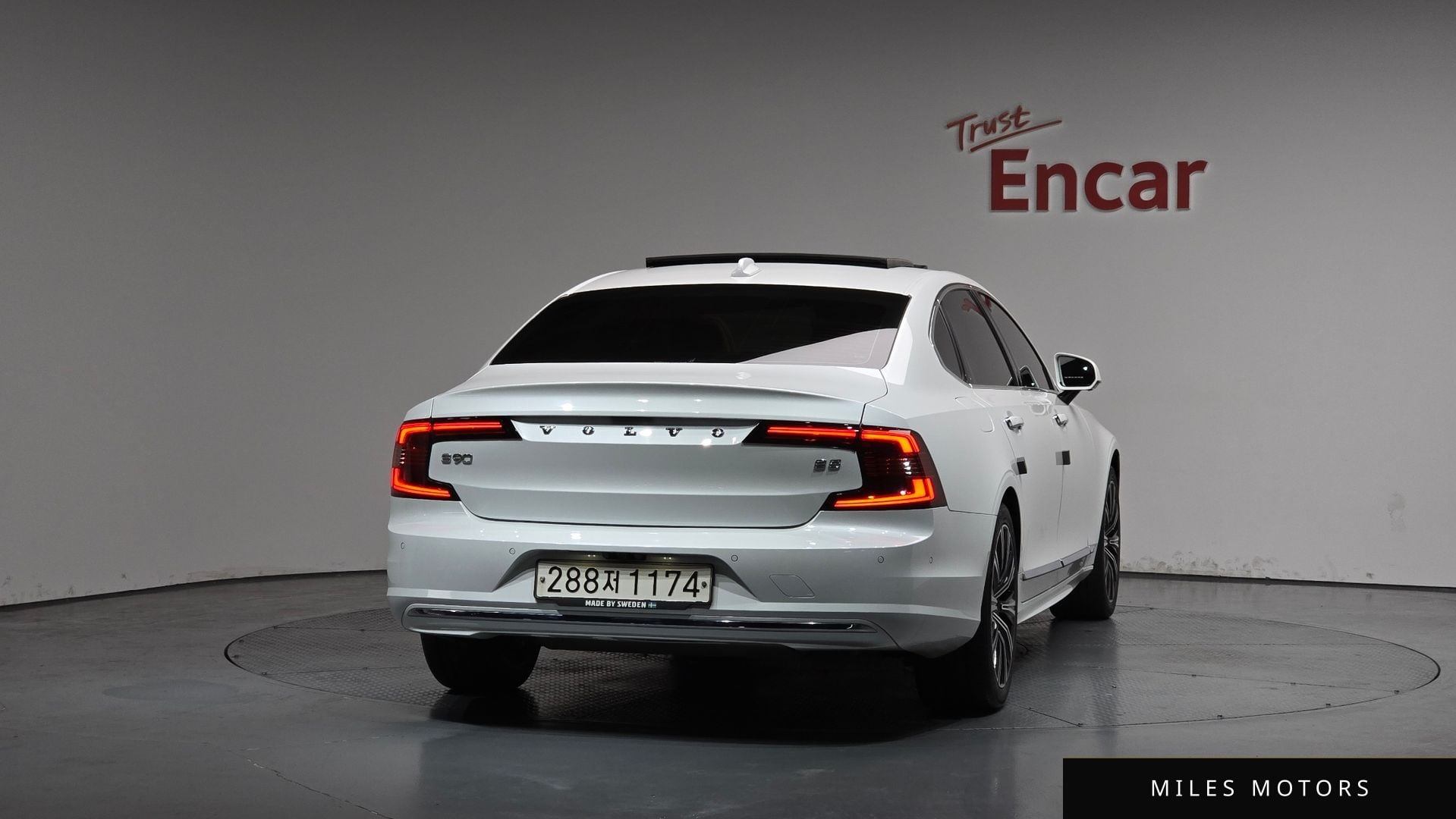 Volvo S90 2021 — миниатюра 3