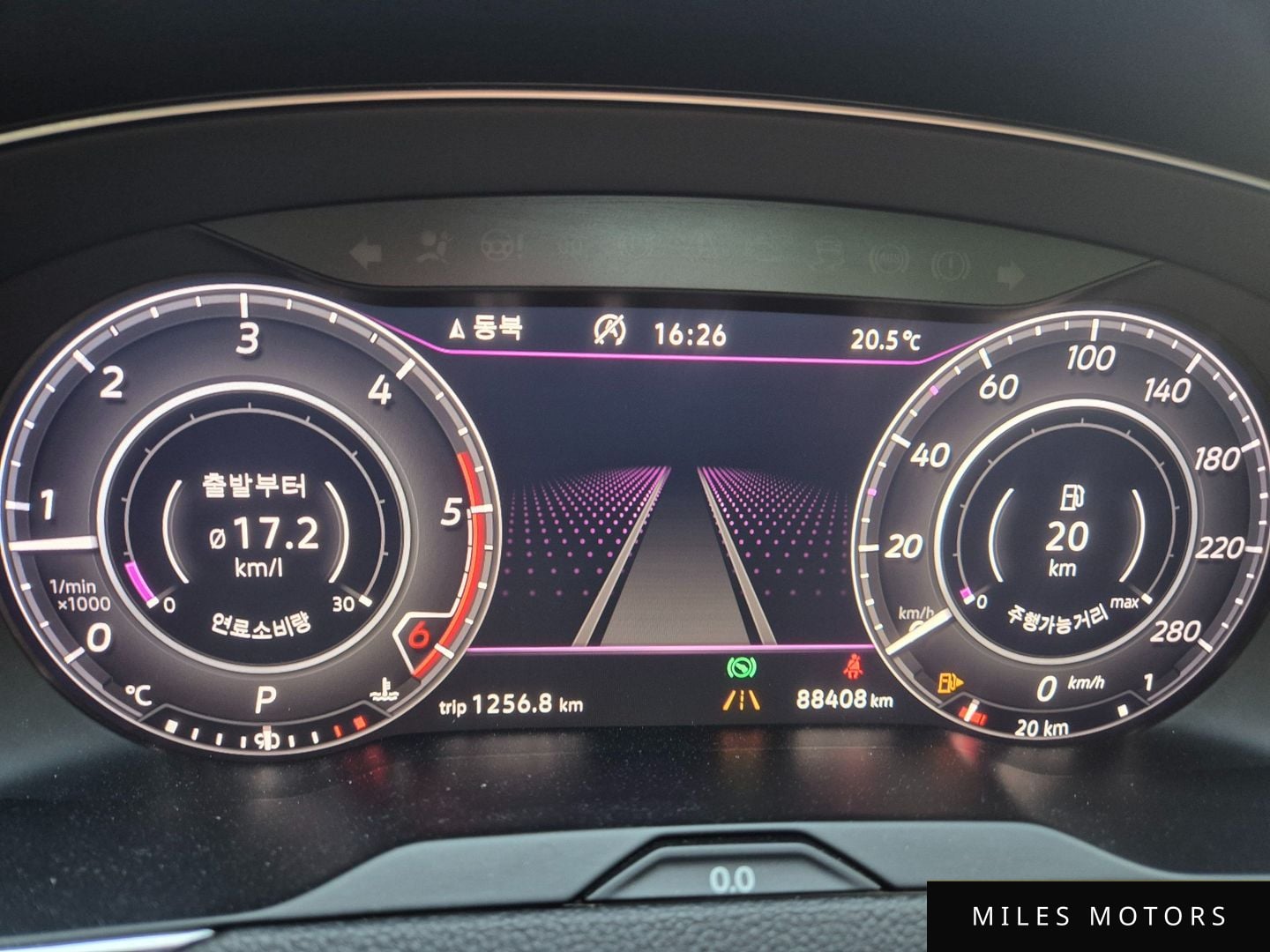 Volkswagen Passat 2018 — миниатюра 16