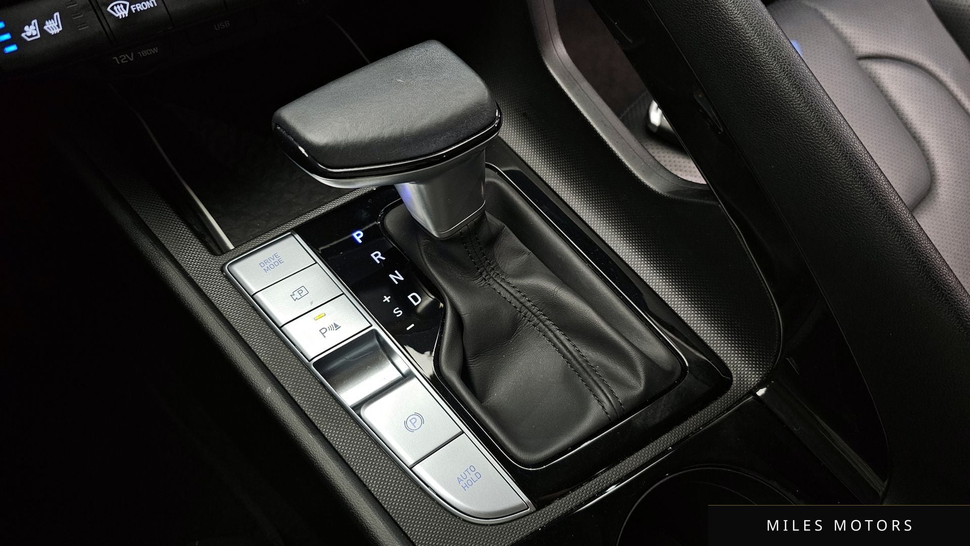Hyundai AVANTE 2021 — миниатюра 12