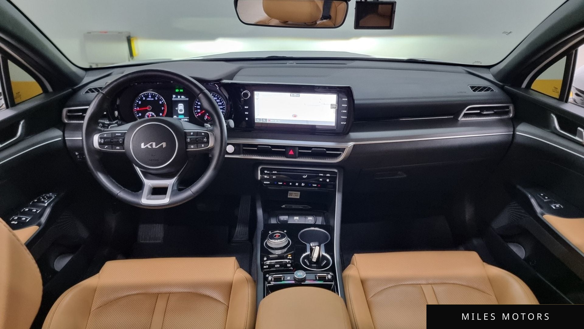 Kia K5 2023 — миниатюра 7