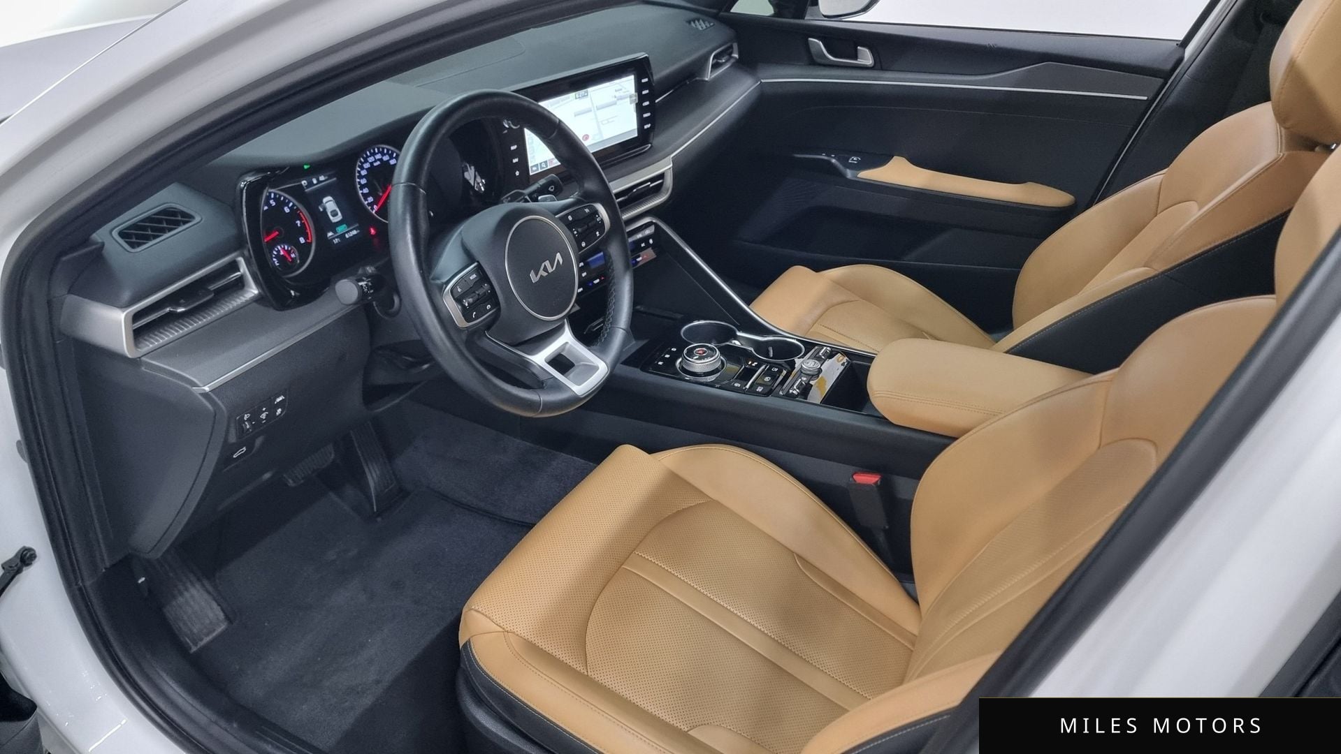 Kia K5 2023 — миниатюра 11