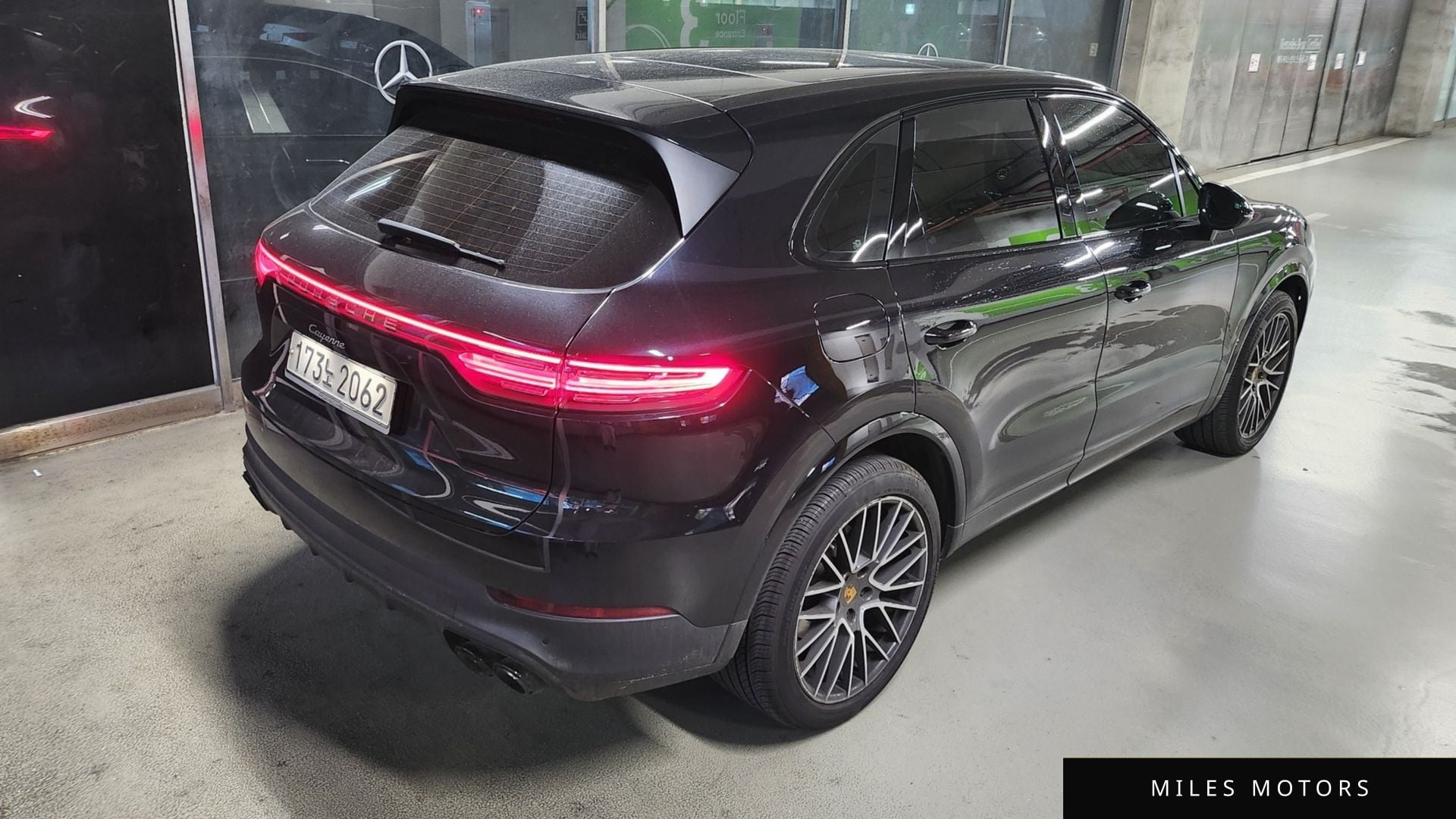 Porsche Cayenne 2020 — миниатюра 2