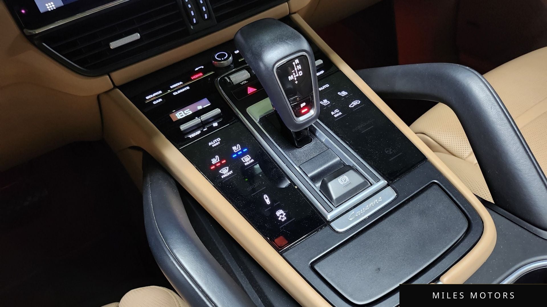 Porsche Cayenne 2020 — миниатюра 9