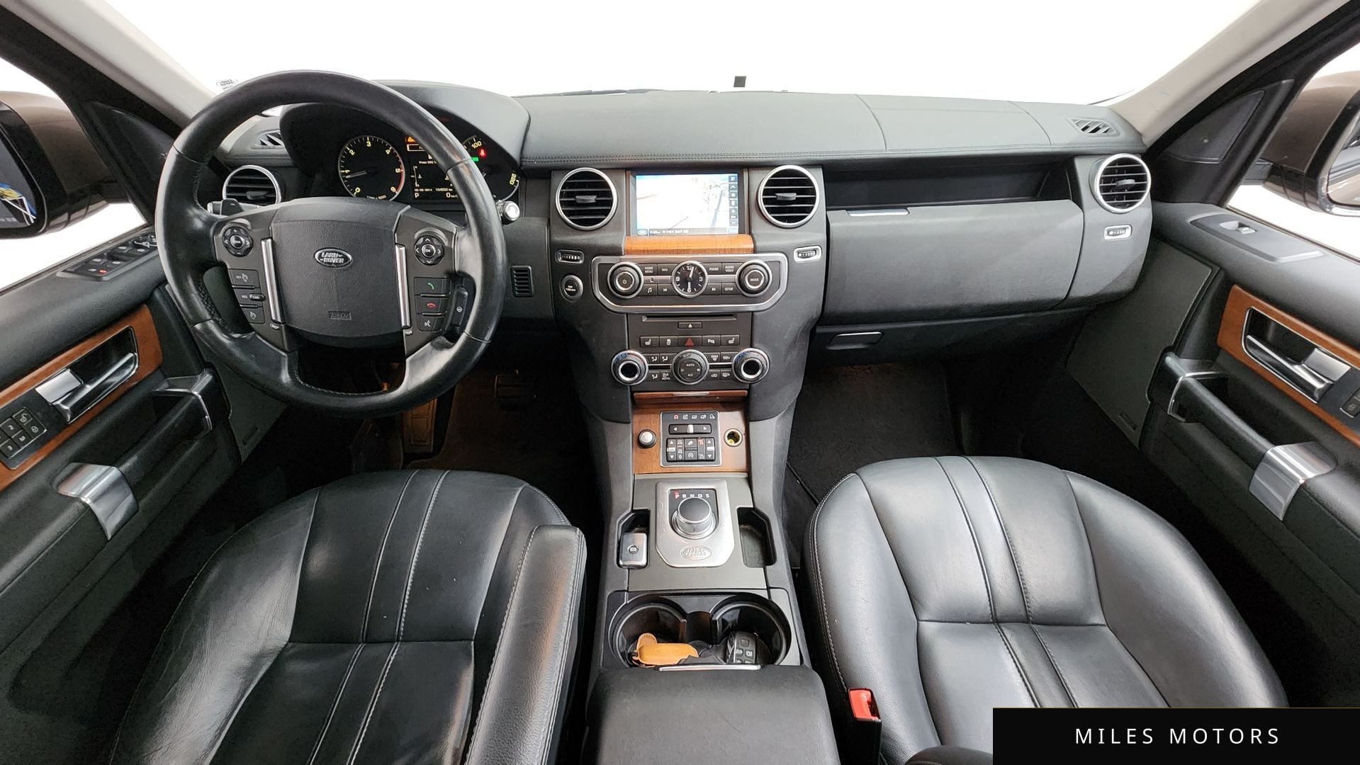 Land Rover Discovery 2015 — миниатюра 7