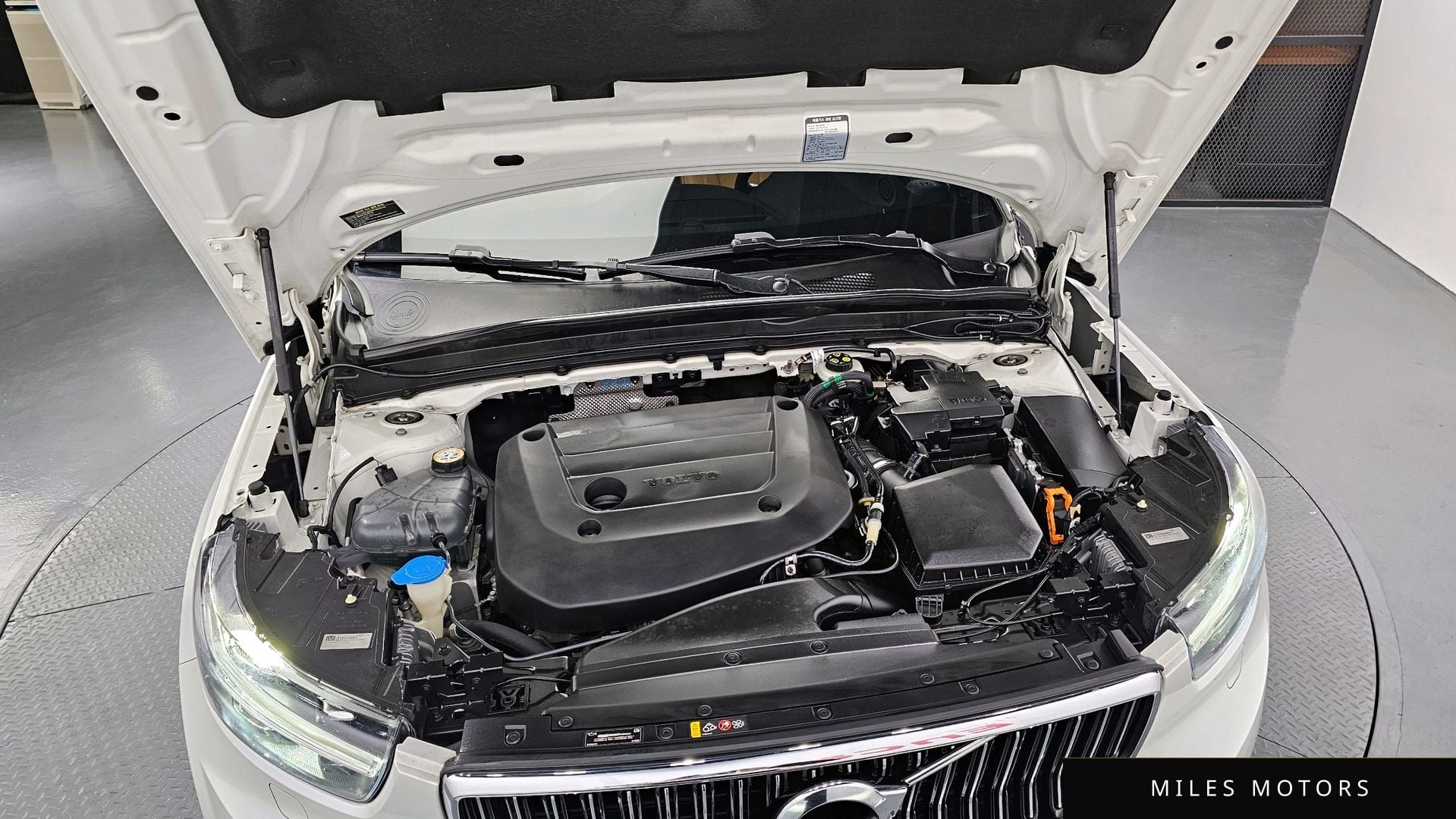 Volvo XC40 2021 — миниатюра 6