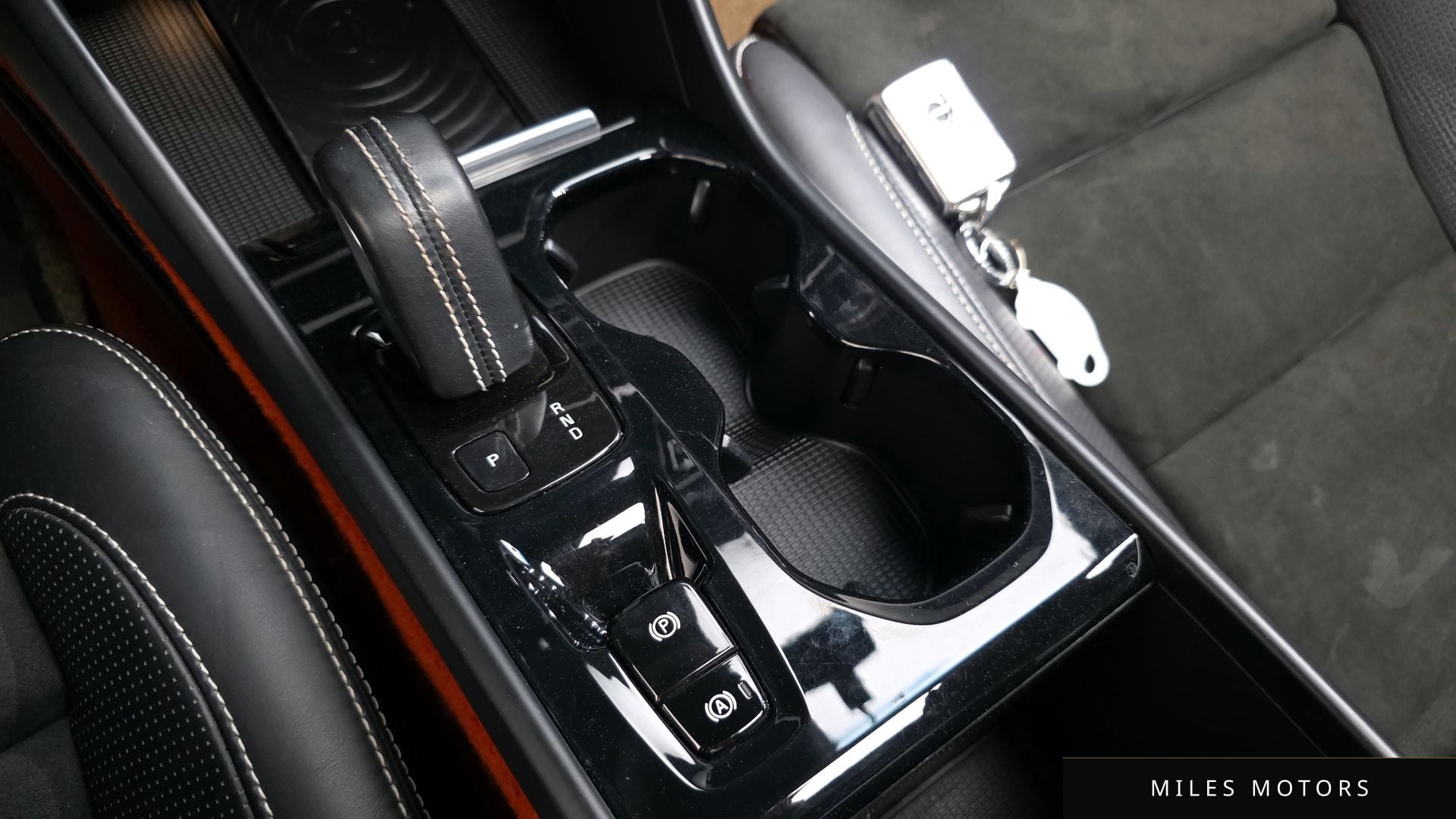 Volvo XC40 2019 — миниатюра 9